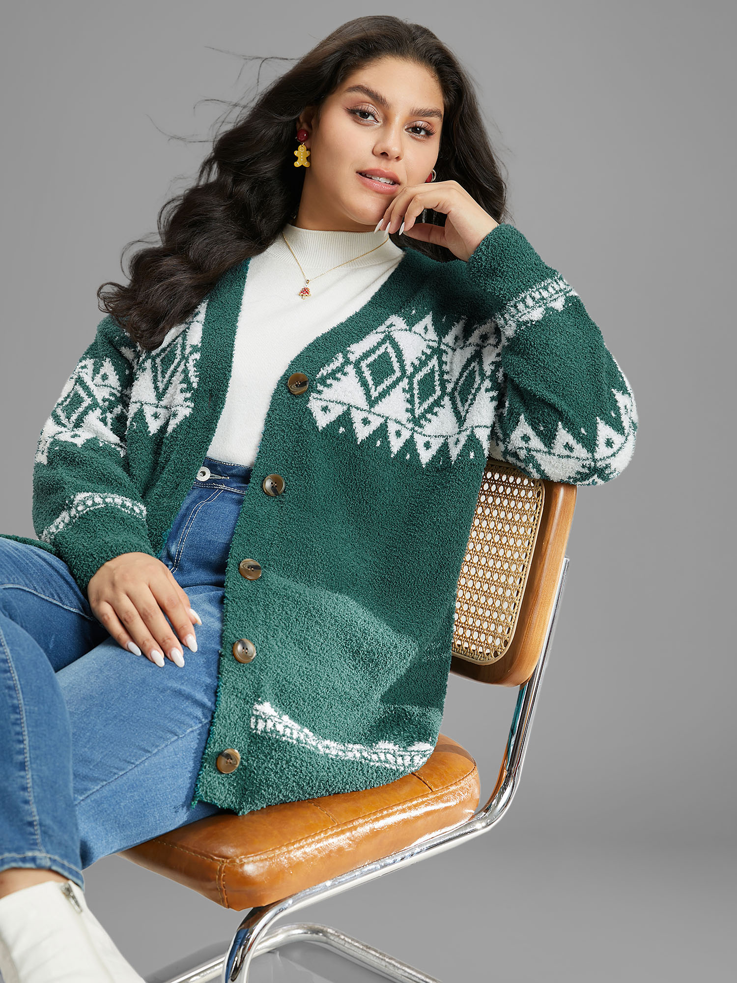 

Plus Size Fuzzy Geo Graphic Button Fly Cardigan DarkGreen Women Casual Loose Long Sleeve Festival-Christmas Cardigans BloomChic