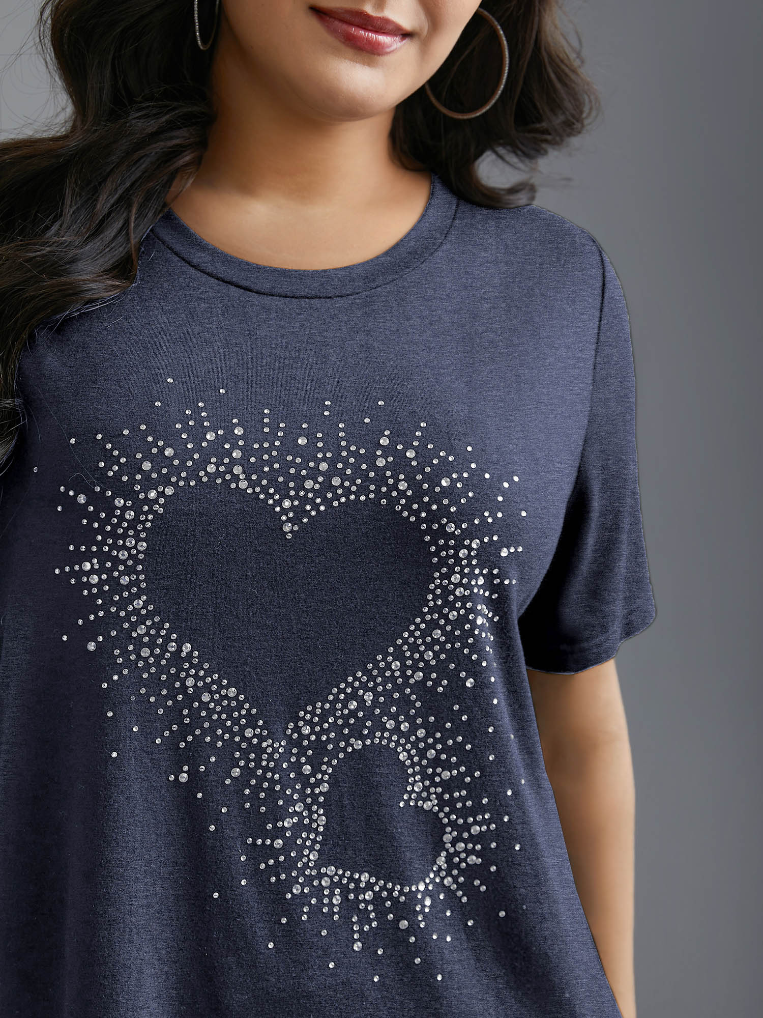 

Plus Size Crew Neck Rhinestone Heart T-Shirt DarkBlue Women Casual Rhinestone detailing Round Neck Everyday T-shirts BloomChic