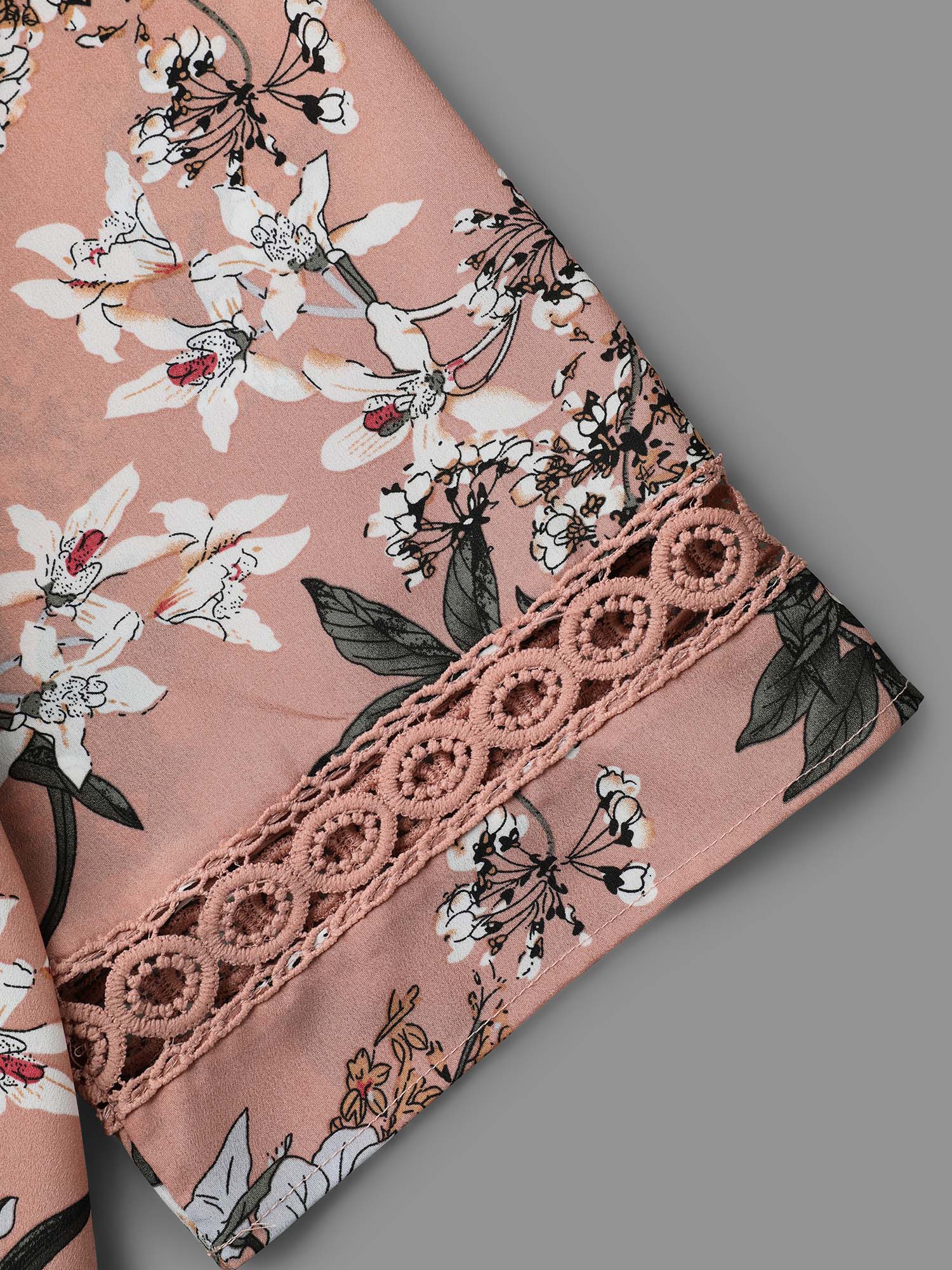 Plus Size Dirtypink Blooming Flower Print Webbing Spliced Blouse Women Elegant Elbow-length sleeve V-neck Everyday Blouses BloomChic 22-24/3X 
