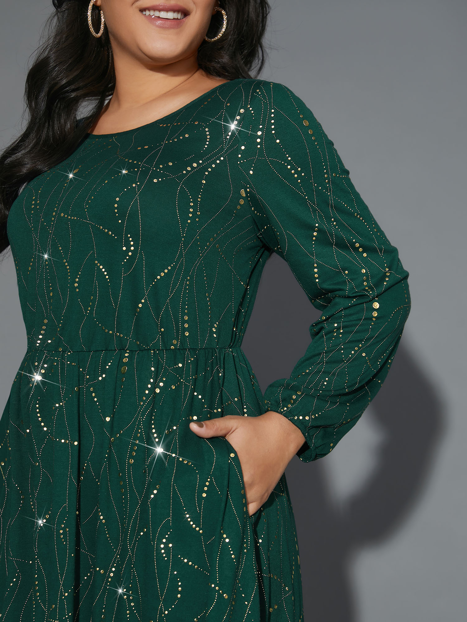 

Plus Size Glitter Crew Neck Waist-Cinched Dress Truegreen Women Cocktail Texture Party Curvy Bloomchic