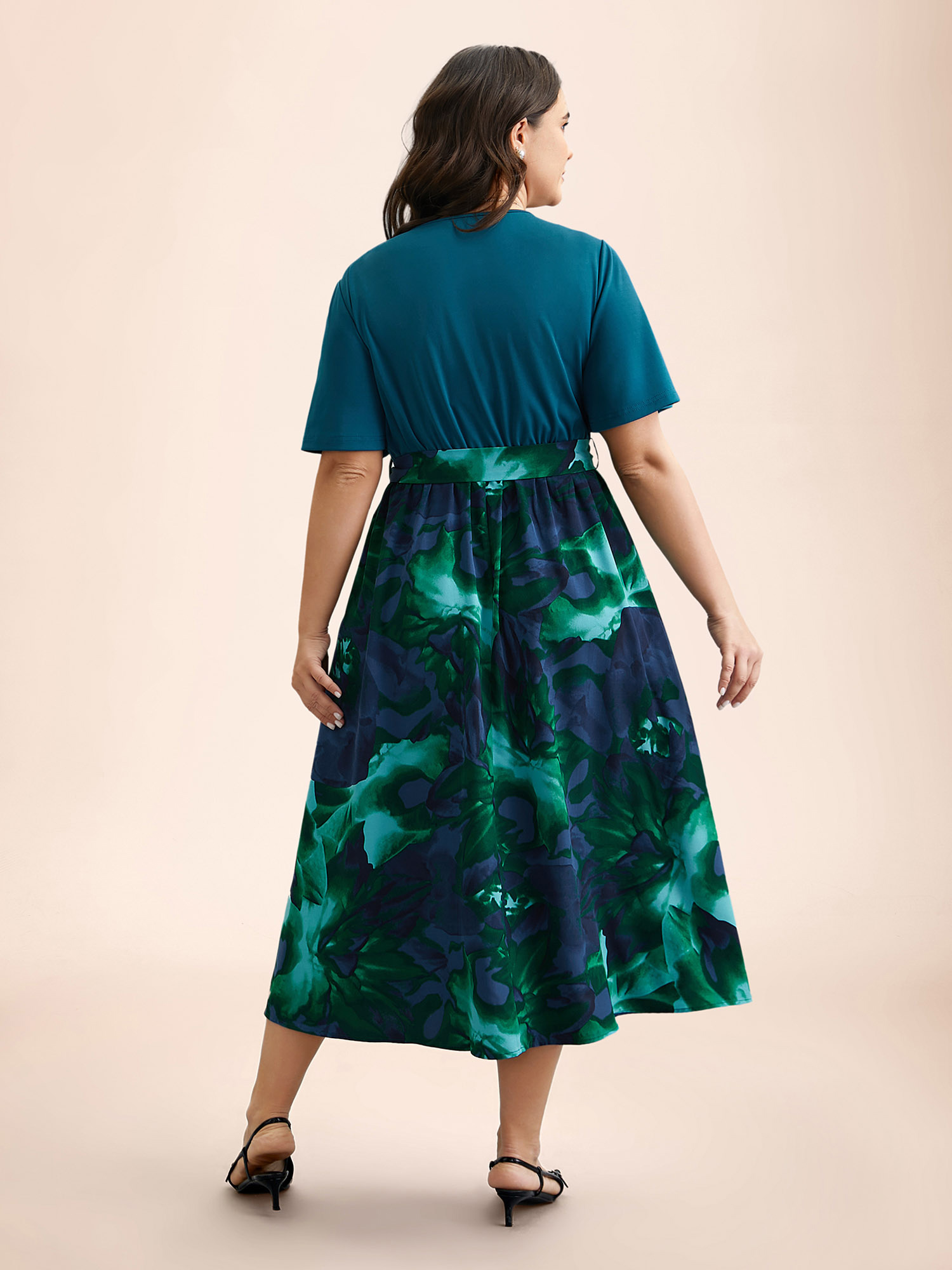 

Plus Size Tropical Print Wrap Neck Waist-Tie Dress Emerald Women Elegant Belted Knit Dresses Bloomchic