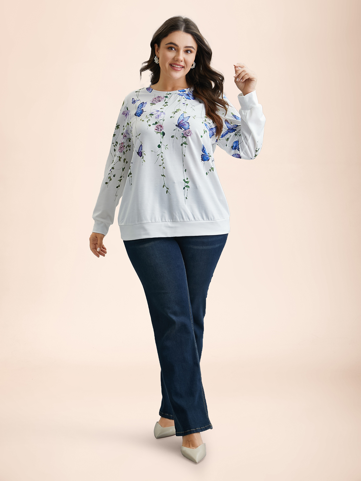 

Plus Size Butterfly Print Stretchy Round Neck Sweatshirt Women WhiteSmoke Elegant Non Round Neck Everyday Sweatshirts BloomChic