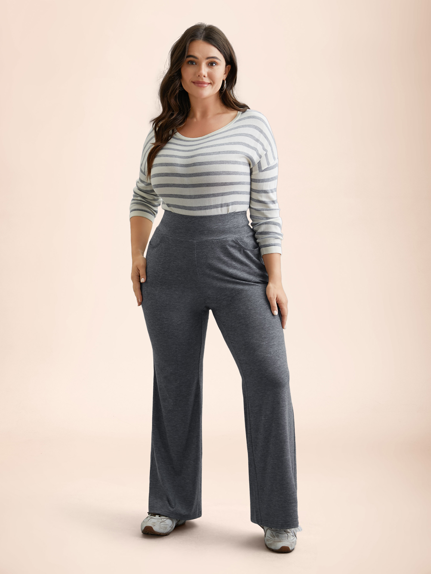 Plus Size Stretchy-Waist Heather Texture Flared Pants Women DarkGray Elegant Medium stretch Bootcut Mid Rise Everyday Leggings BloomChic 18-20/2X 