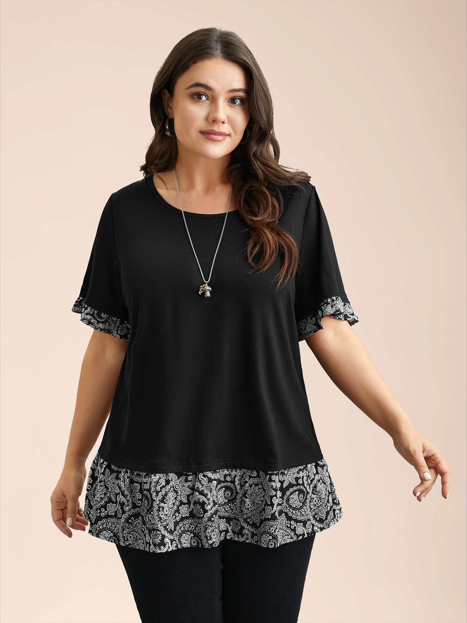 

Plus Size Stretchy Mixed Fabric Color-Block Top Black Round Neck Short sleeve Casual Jersey Tops