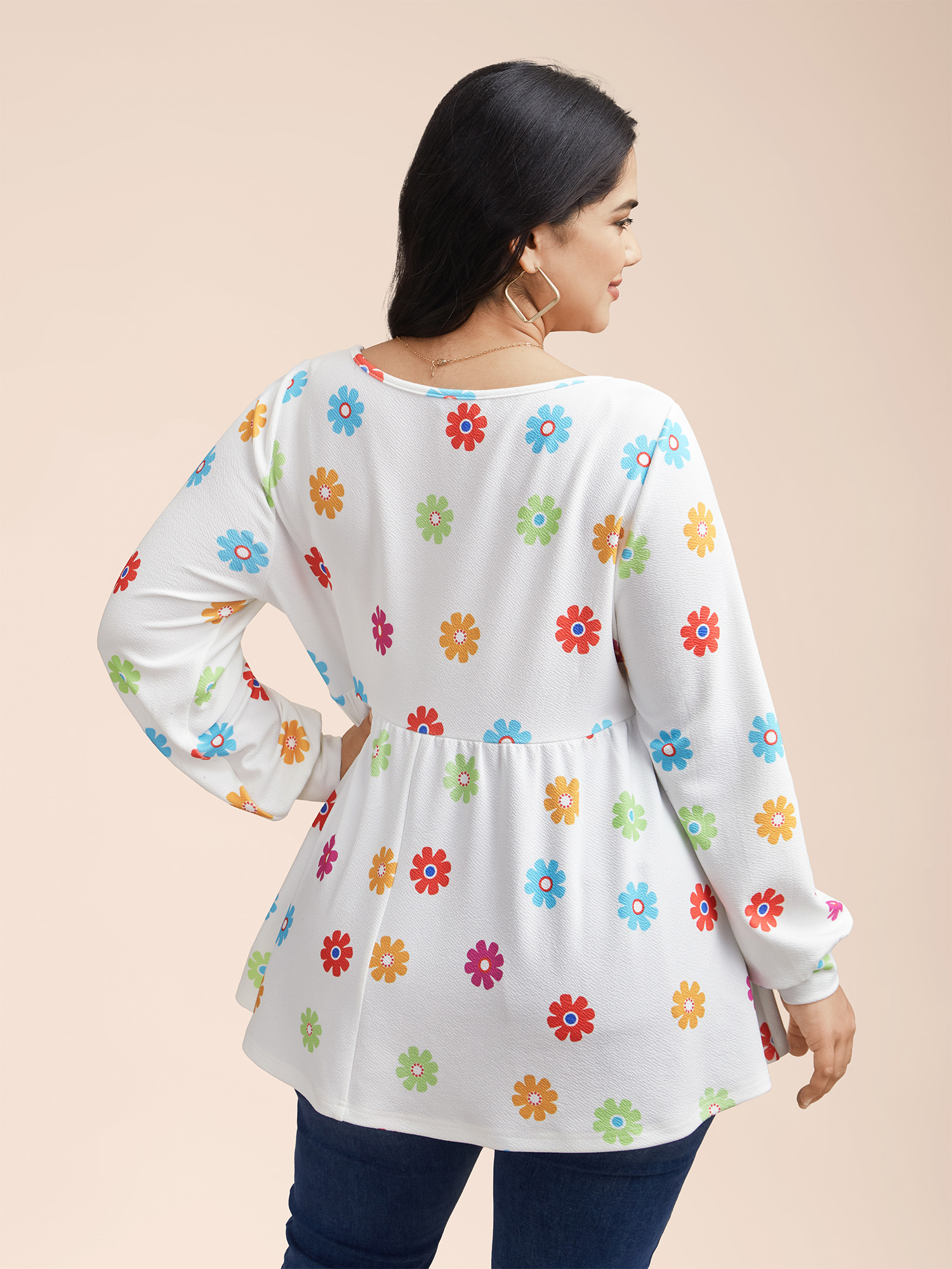 

Plus Size Multi-Color Floral Textured Stretchy Knit Top Originalwhite Round Neck Extra Long Sleeve Elegant Jersey Tops