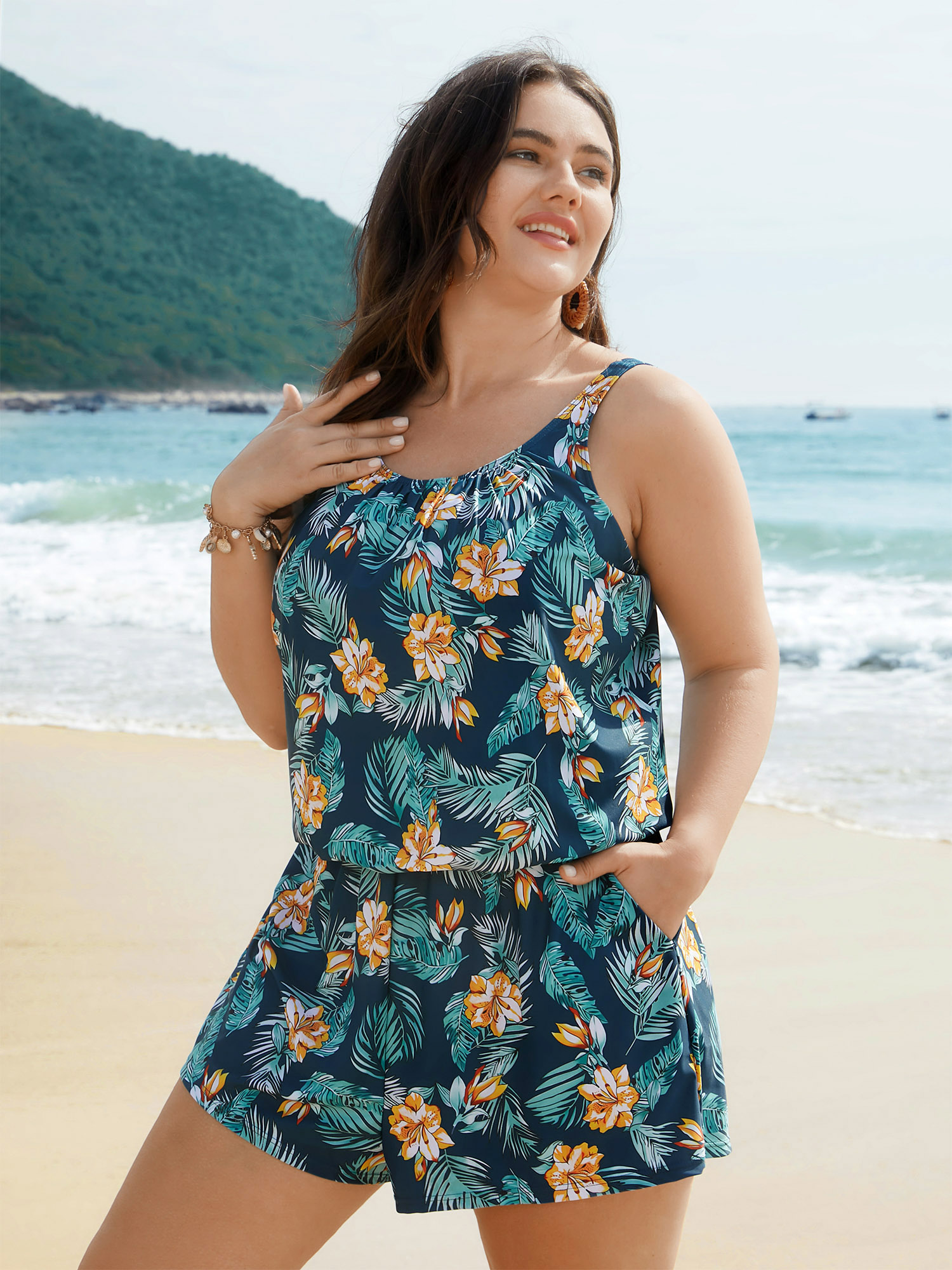 

Plus Size Tropical Flower Print Pockets One-Piece Swimsuit Women's Swimwear Indigo Beach Gathered Curve Bathing Suits High stretch One Pieces BloomChic