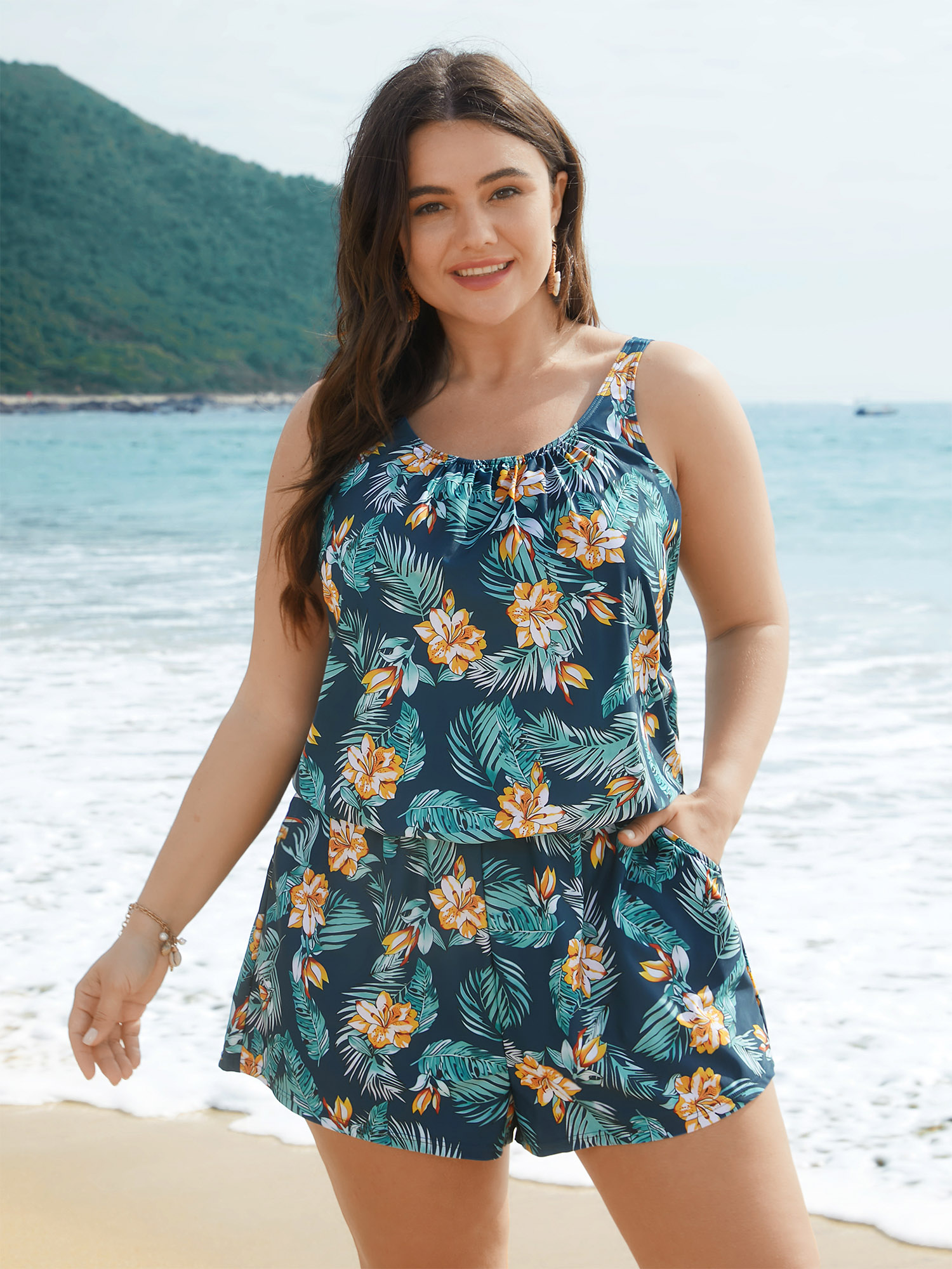 Plus Size Tropical Flower Print Pockets One-Piece Swimsuit Women`s Swimwear Indigo Beach Gathered Curve Bathing Suits High stretch One Pieces BloomChic 30/6X 