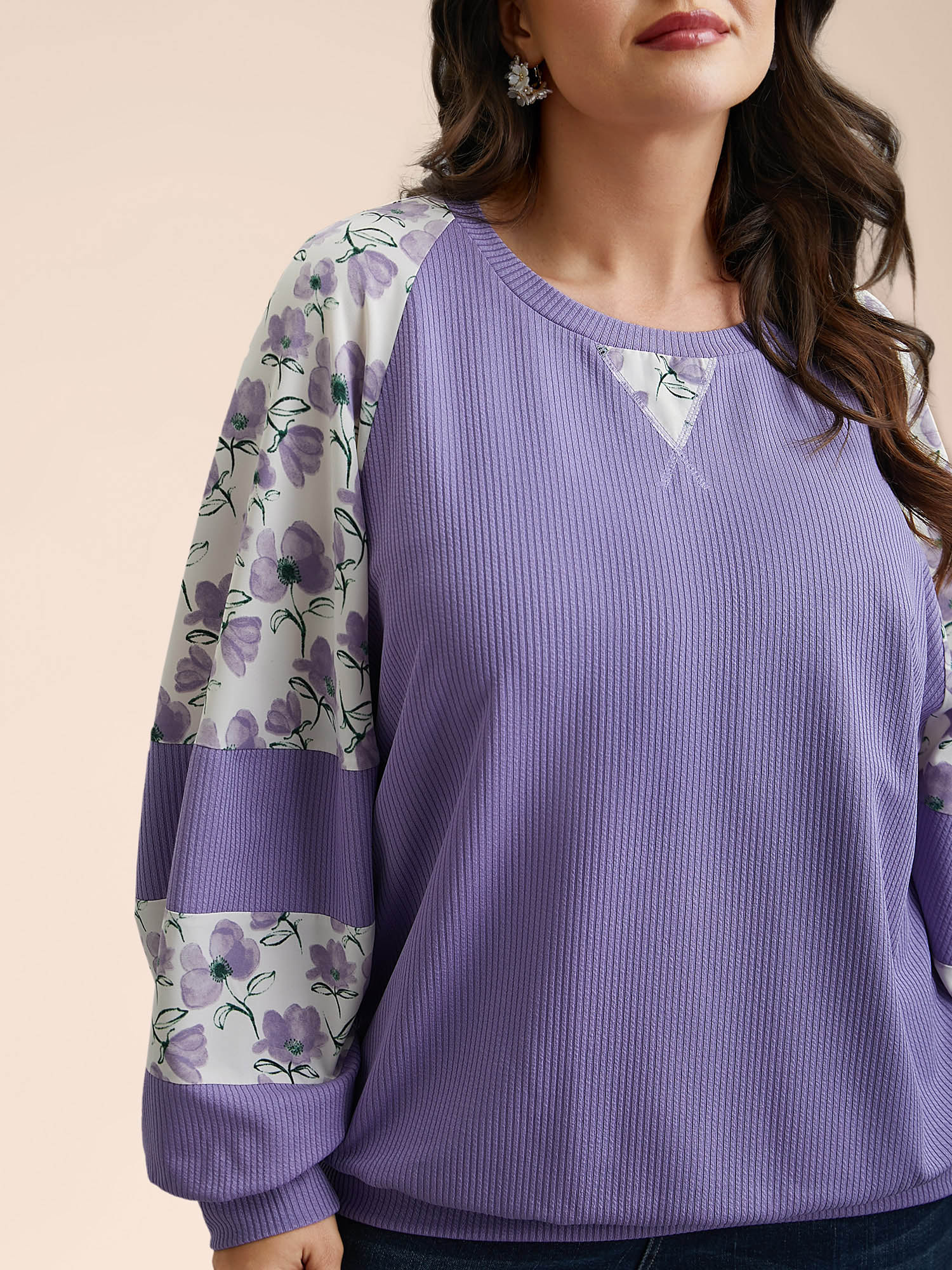 Plus Size Ribbed Floral Patchwork Raglan Sleeve Sweatshirt Women Lilac Elegant Texture Round Neck Everyday Sweatshirts BloomChic 22-24/3X 