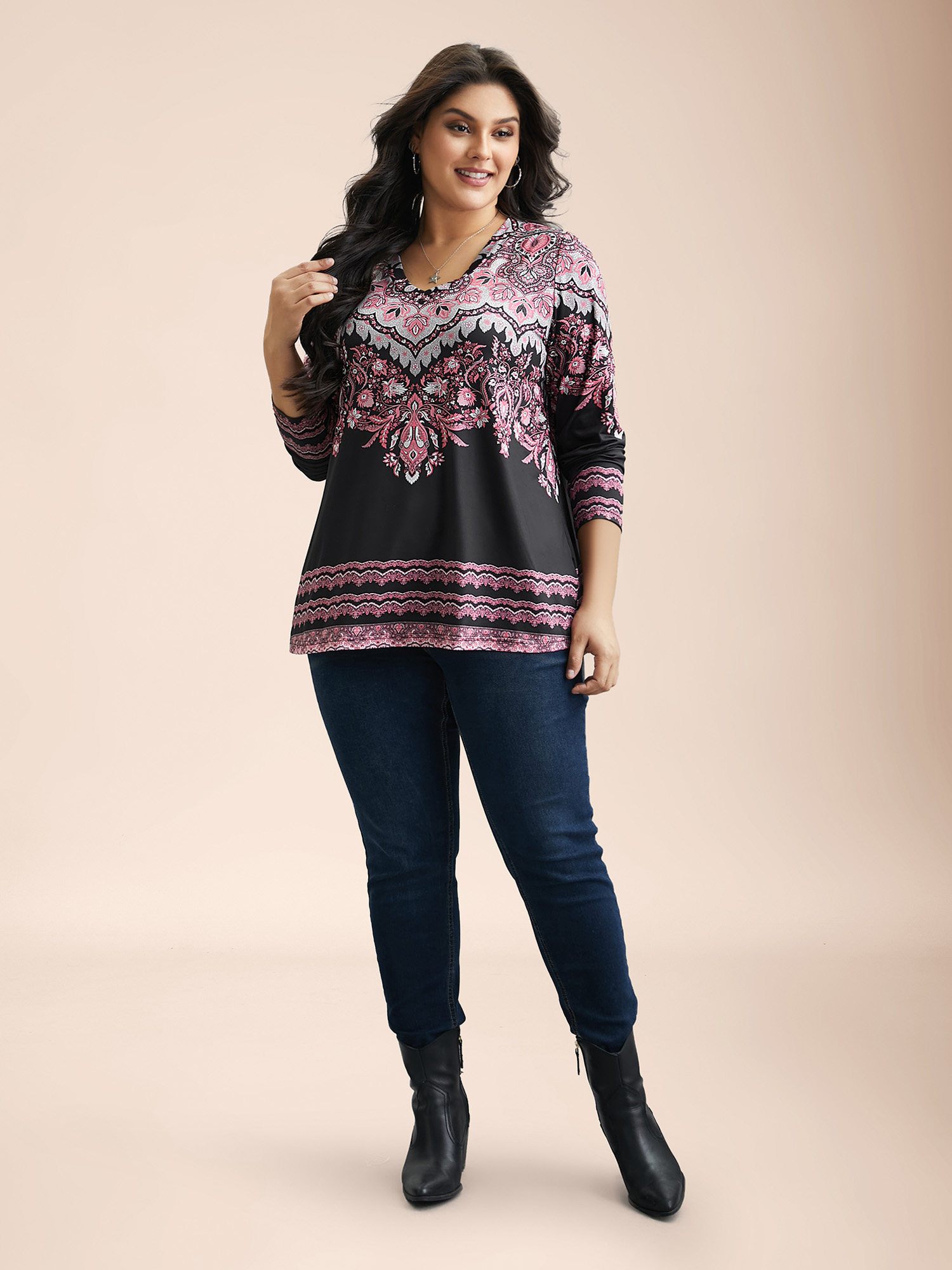 Plus Size Stretchy Boho Print Full Sleeve T-Shirt Black Women Casual Contrast V-neck Everyday T-shirts BloomChic 18-20/2X 