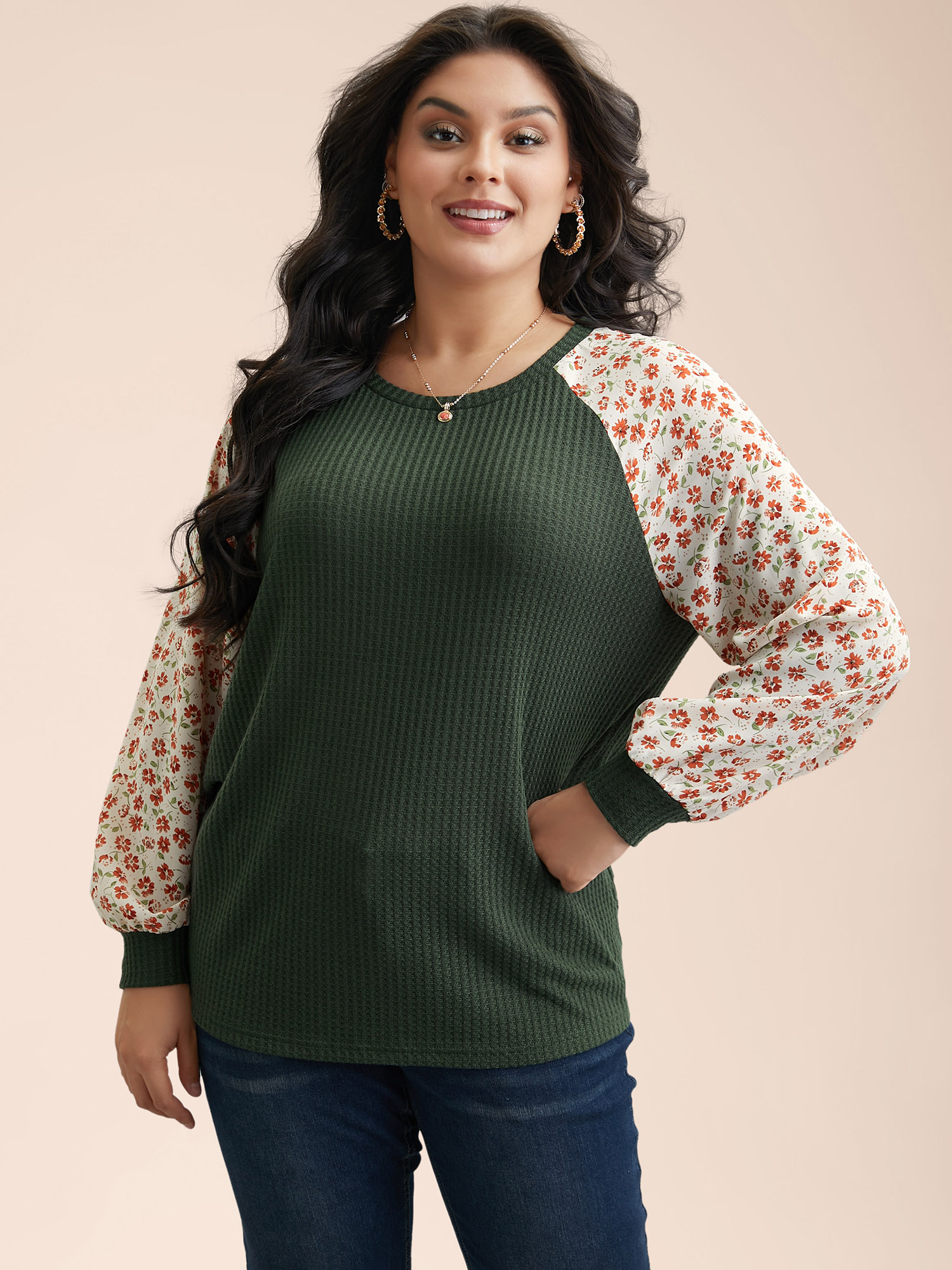 

Plus Size Color-Block Printed Raglan Sleeve Waffle Knit T-Shirt ArmyGreen Women Elegant Texture Natural Flowers Round Neck Everyday T-shirts BloomChic