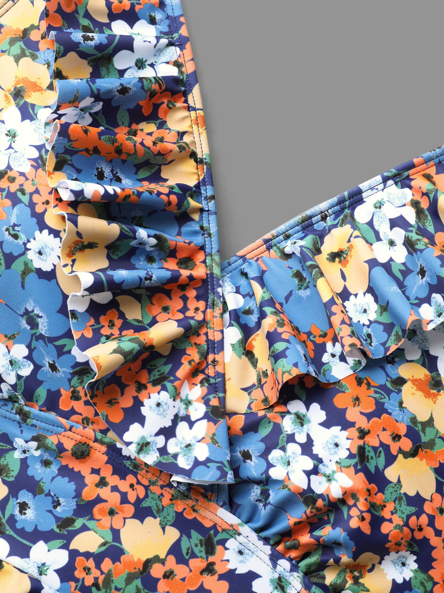 Plus Size Floral Ruffled Flared Swim Dress Women`s Swimwear Multicolor Beach Bodycon Overlap Collar High stretch Curve Swim Dresses BloomChic 26/4X 
