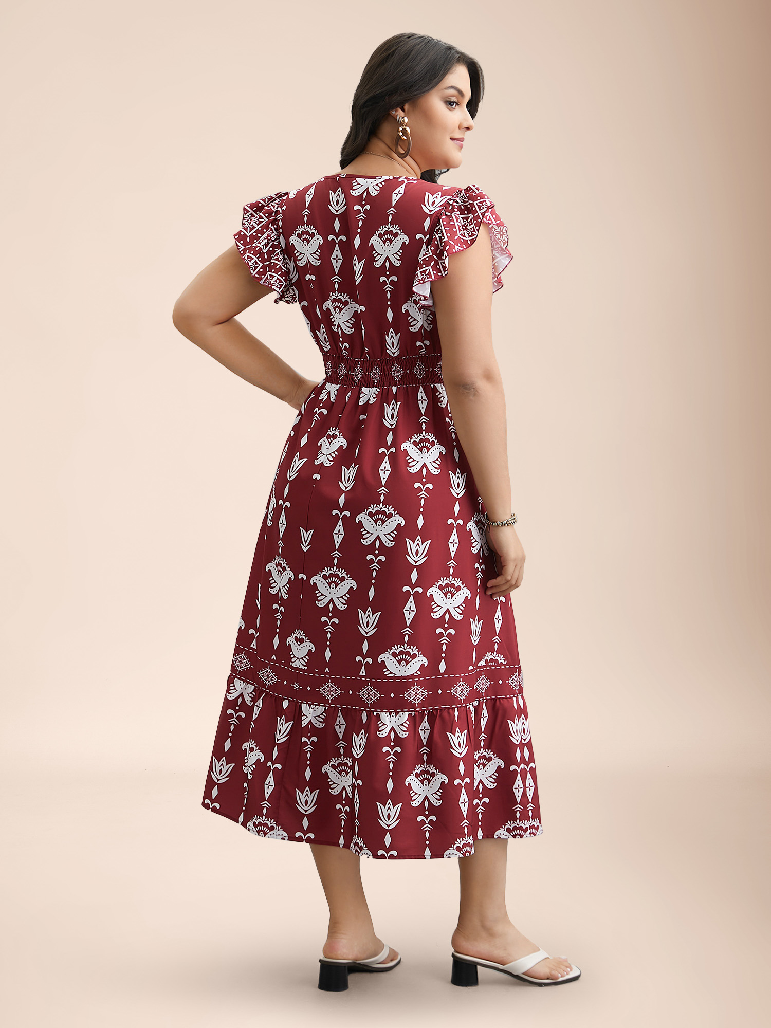 Plus Size Boho Print Stretchy-Waist Ruffled Midi Dress Russet Women Resort Shirred Round Neck Cap Sleeve Curvy BloomChic 10/M 