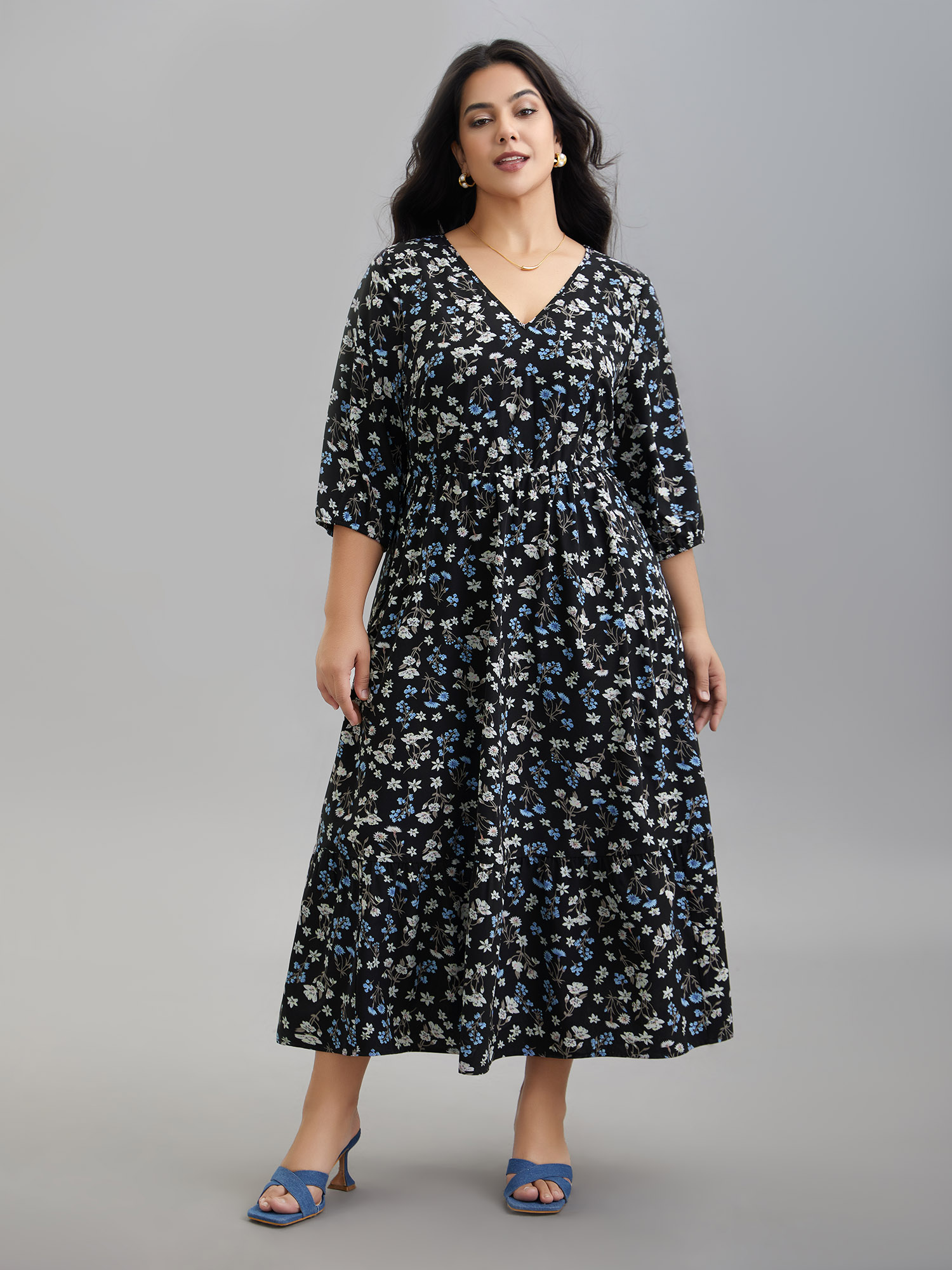 Plus Size Floral Print Stretchy-Waist Pockets Midi Dress BlackFlower Women Elegant Non V-neck Elbow-length sleeve Curvy BloomChic 22-24/3X 