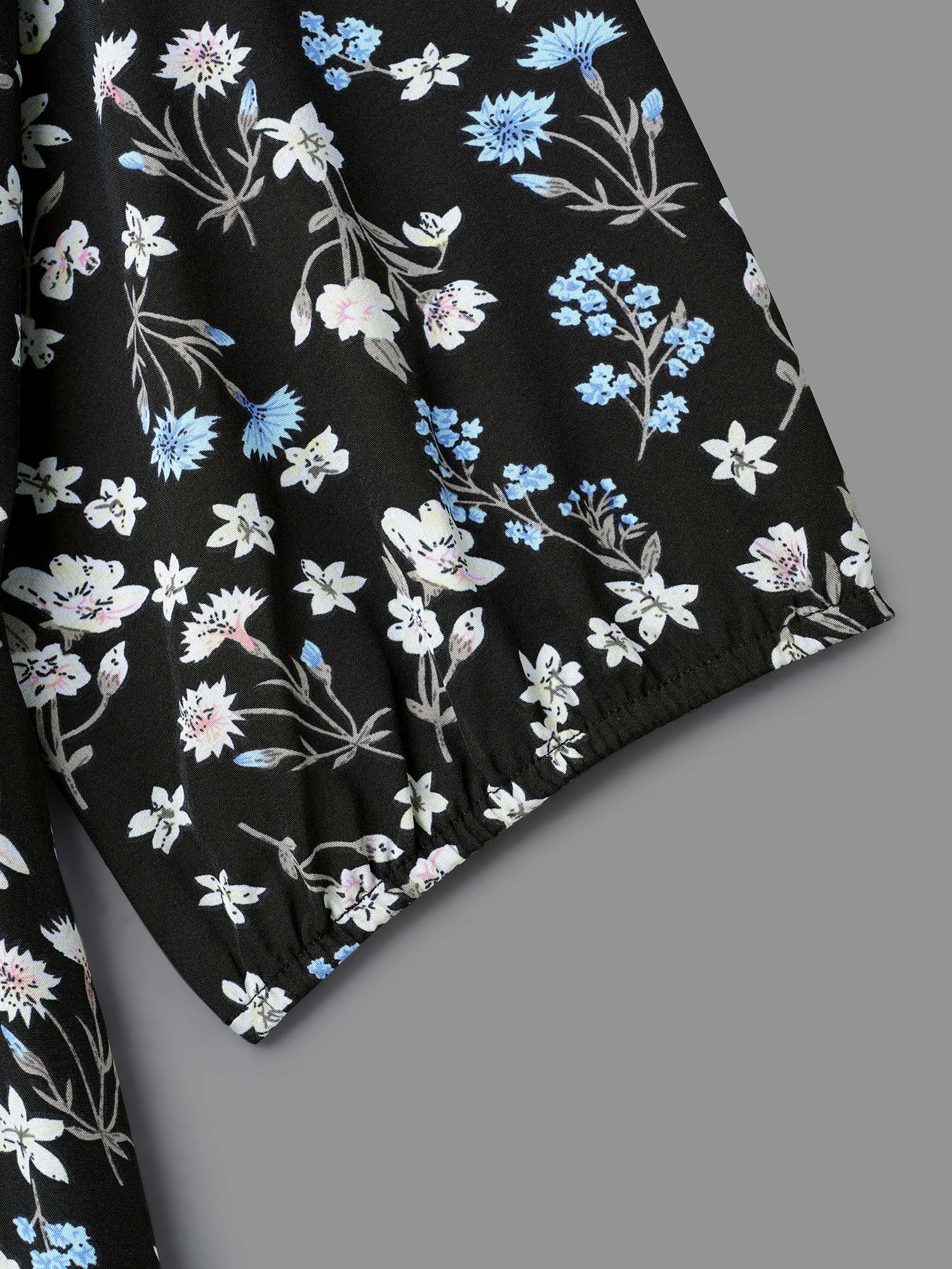 Plus Size Floral Print Stretchy-Waist Pockets Midi Dress BlackFlower Women Elegant Non V-neck Elbow-length sleeve Curvy BloomChic 22-24/3X 