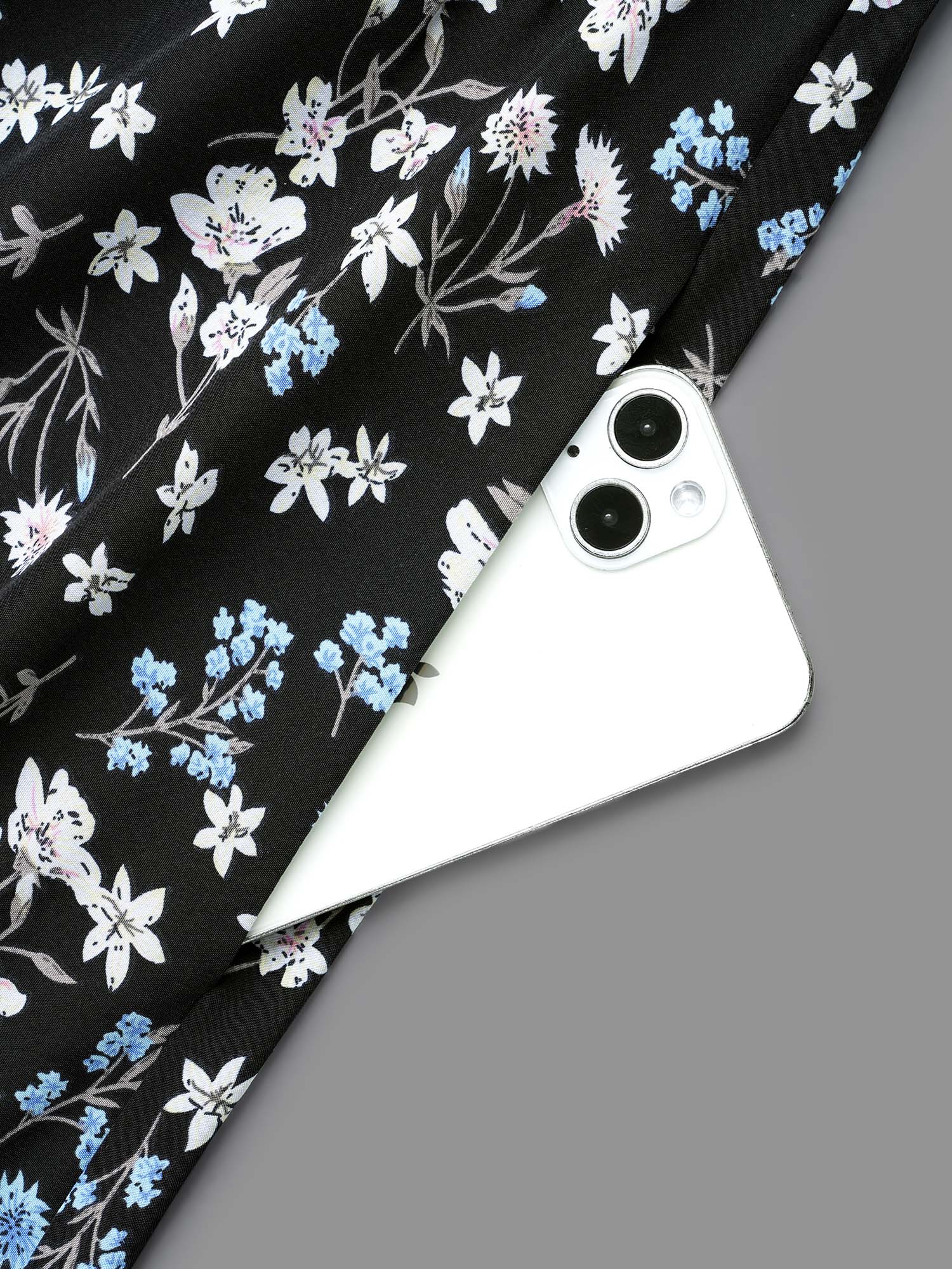 Plus Size Floral Print Stretchy-Waist Pockets Midi Dress BlackFlower Women Elegant Non V-neck Elbow-length sleeve Curvy BloomChic 22-24/3X 