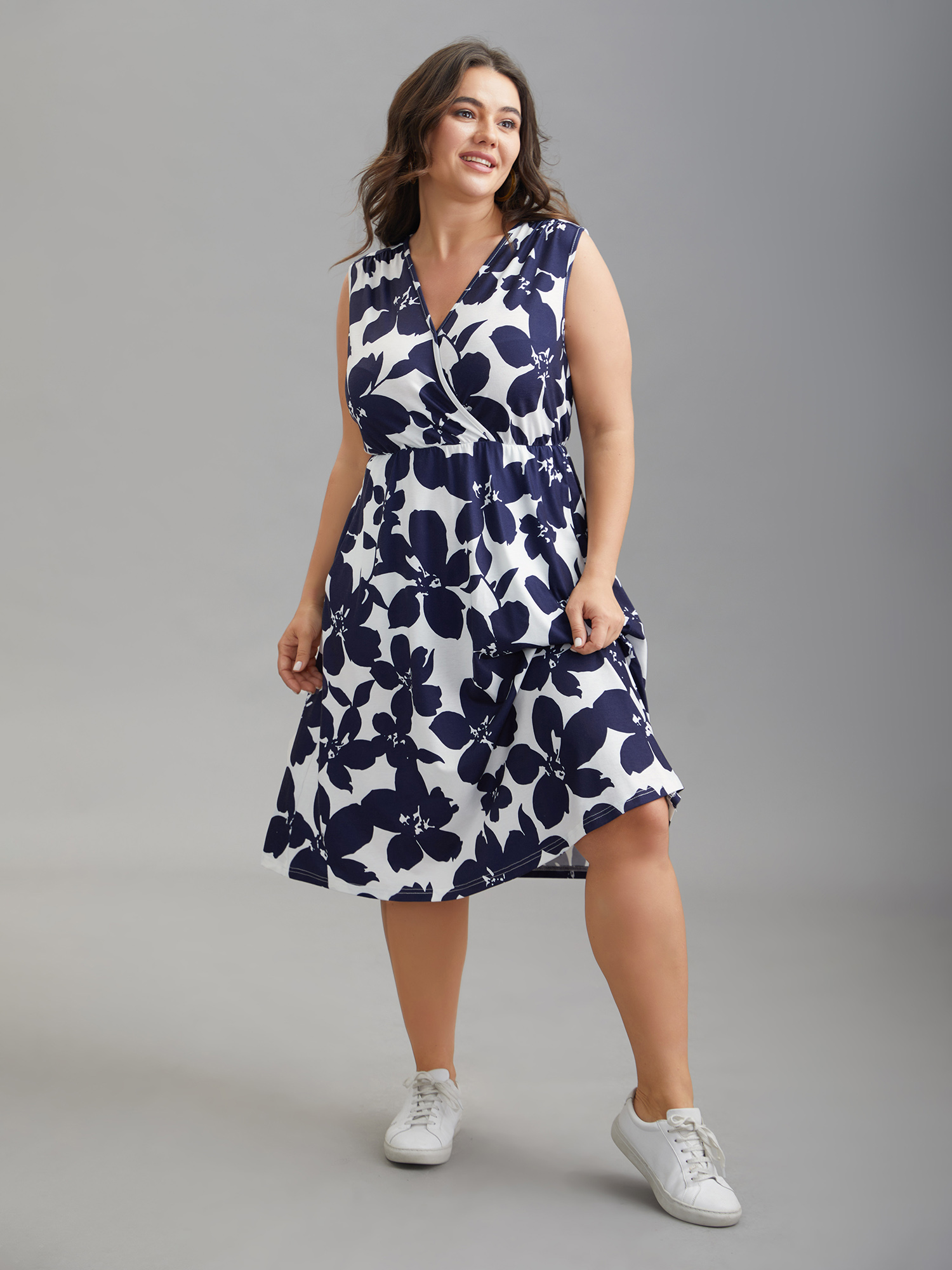 

Plus Size Floral Print Surplice Neck Midi Dress Navy Women Casual Gathered Knit Dresses Bloomchic