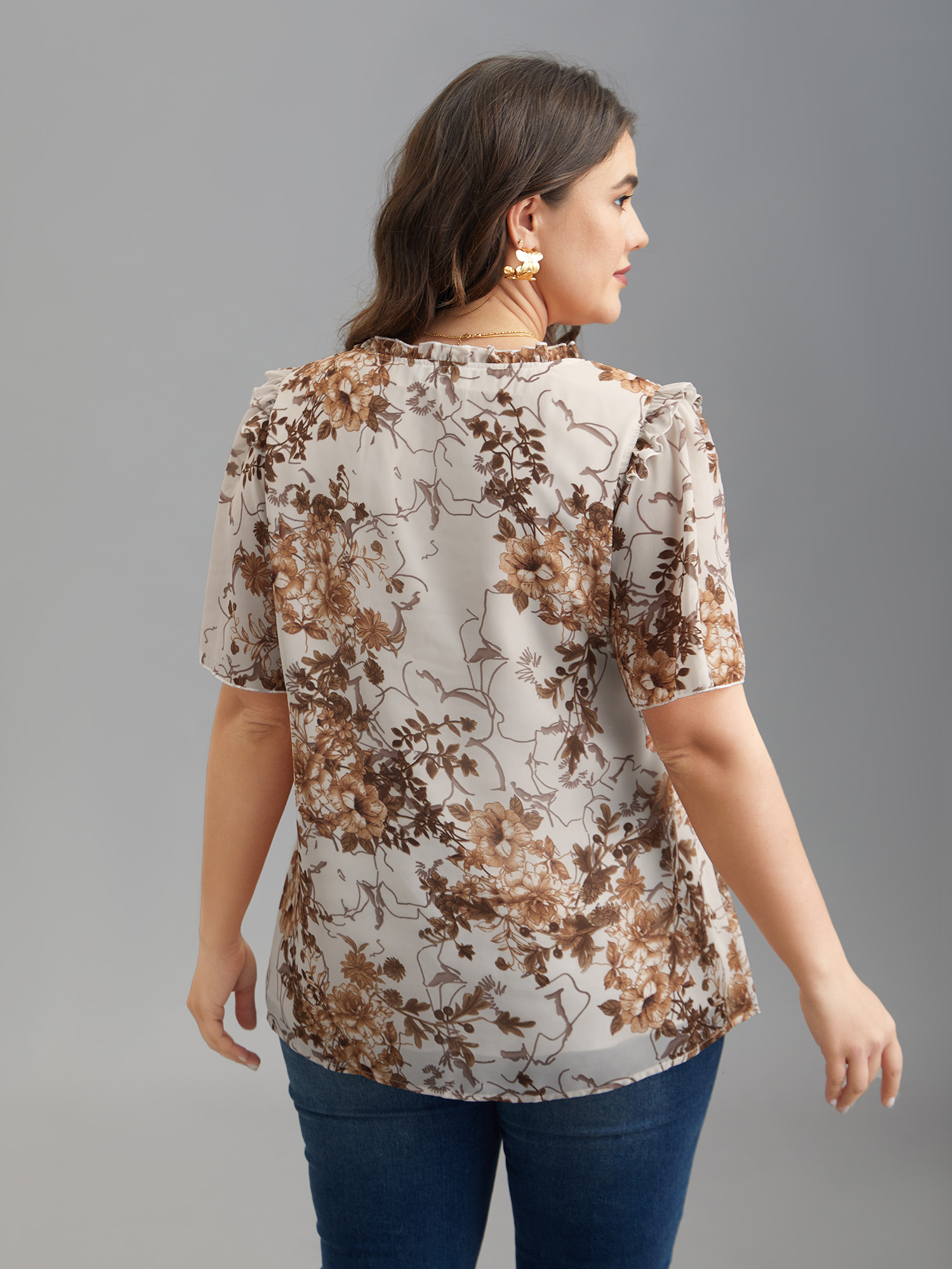 Plus Size WhiteSmoke Floral Print Ruffle Neck Shirt Women Elegant Short sleeve Flat collar with V-notch Everyday Blouses BloomChic 14-16/1X 