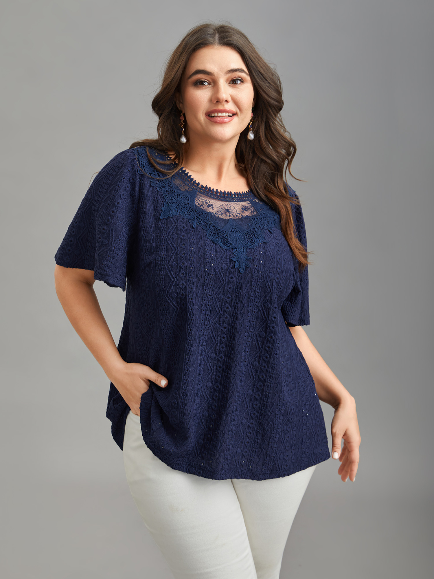 

Plus Size Lace Sheer Neck Textured Top Indigo Round Neck Short sleeve Elegant Jersey Tops