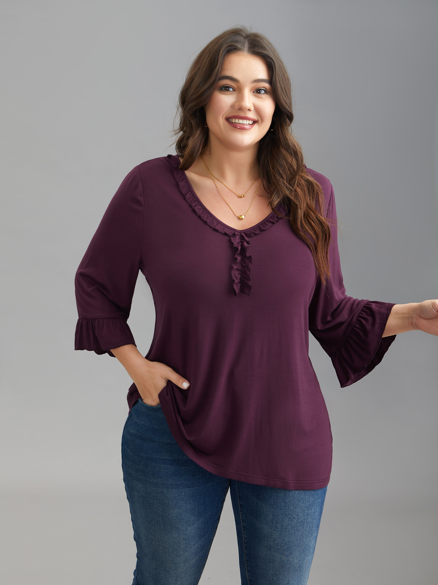 

Plus Size Wood-Ear Collar Ruffled Sleeve Top Plum V-neck Elbow-length sleeve Elegant Jersey Tops