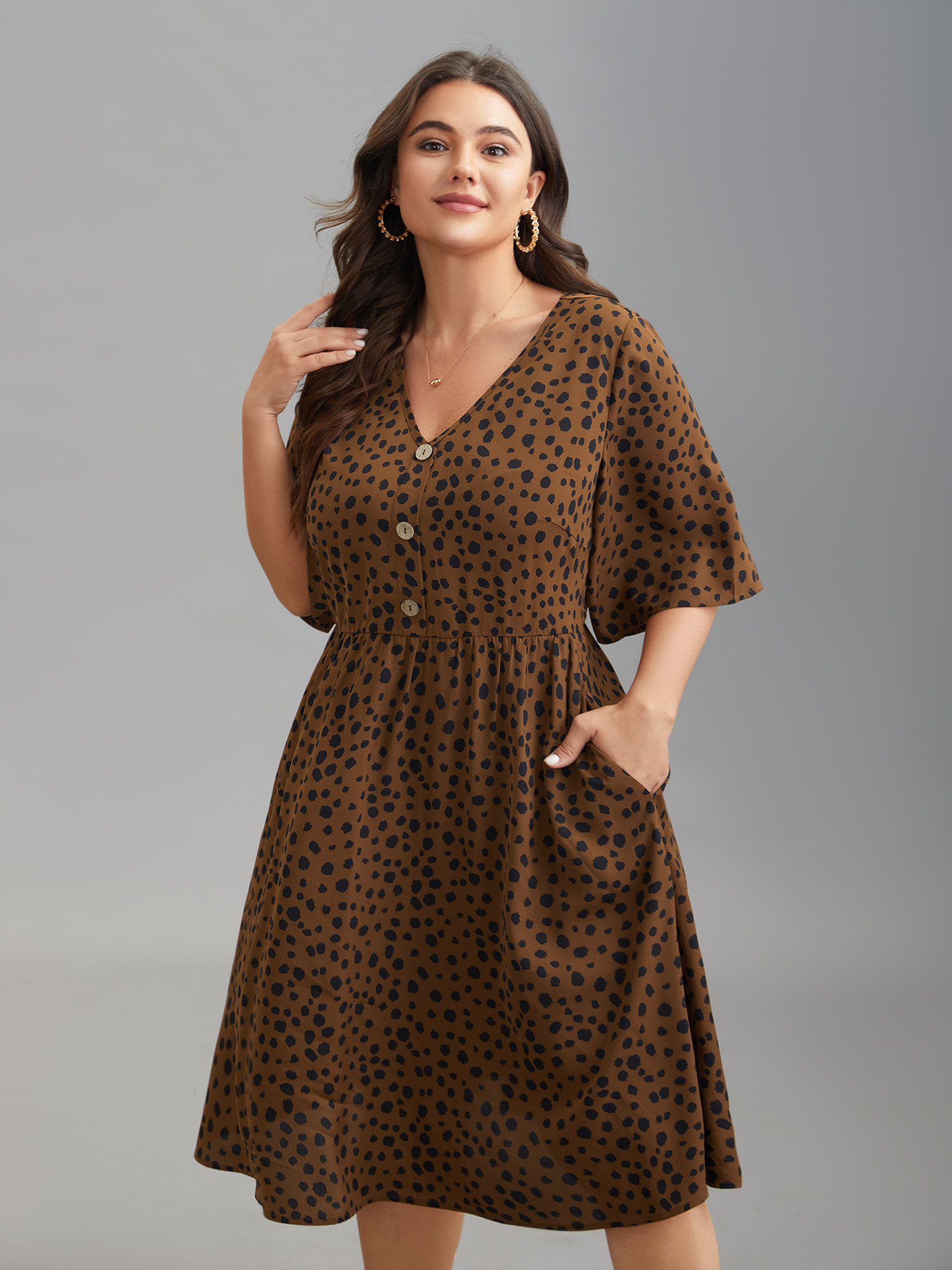 

Plus Size Leopard Print Button Placket Midi Dress Browncoffeecolor Women Casual Button V-neck Half Sleeve Curvy BloomChic