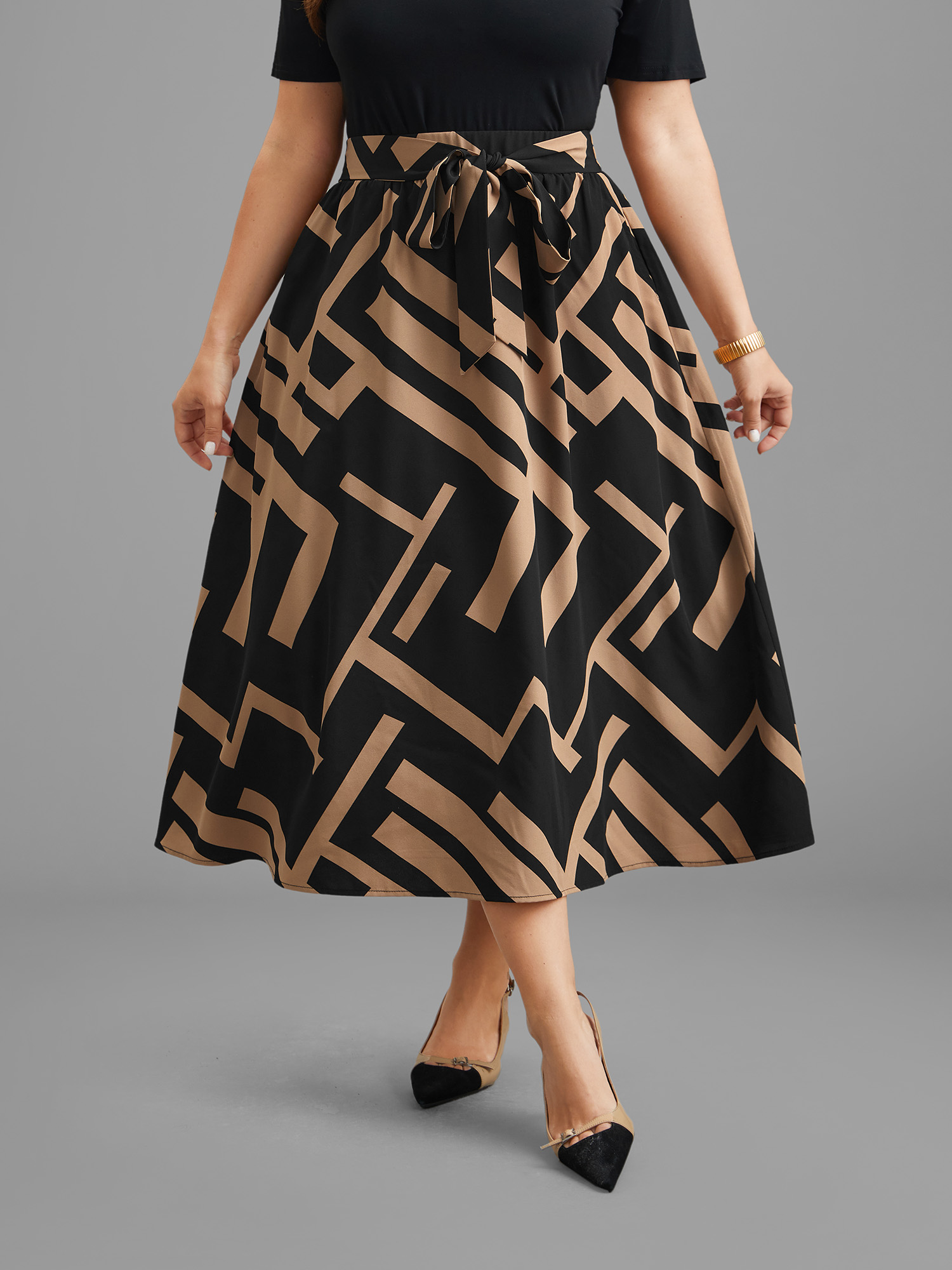 

Plus Size Geo Print Colorblock Waist-Tie Skirt Women Tan At the Office Tie knot No stretch Slanted pocket Work Skirts BloomChic