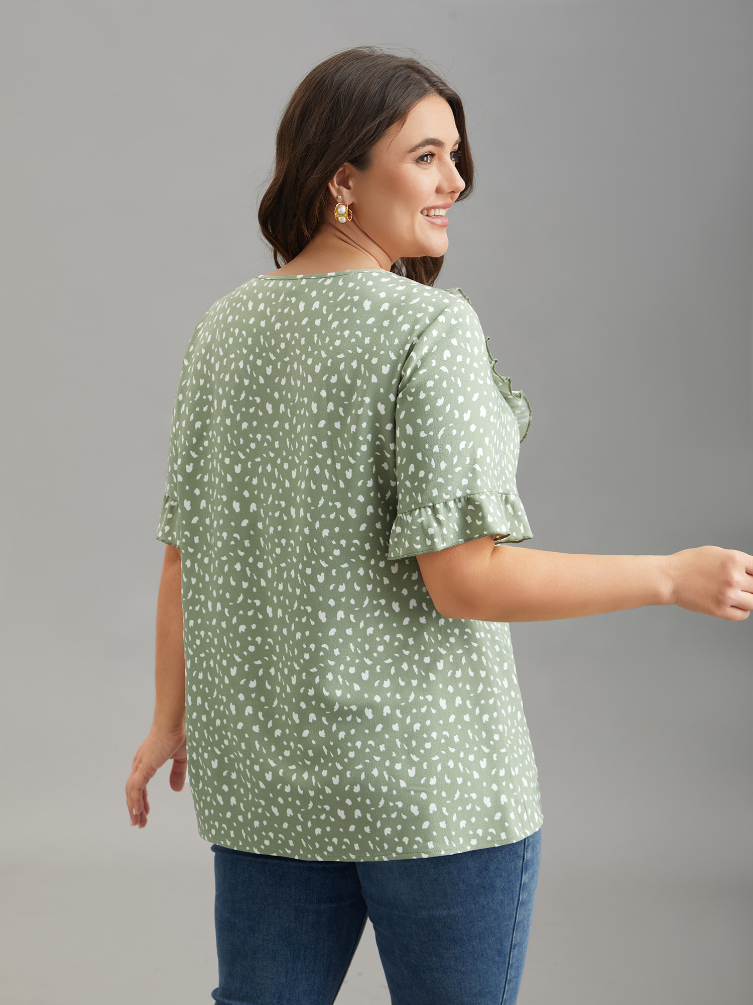 Plus Size Greenbean Ruffled Edges Pleated Floral Shirt Women Elegant Short sleeve Round Neck Everyday Blouses BloomChic 14-16/1X 