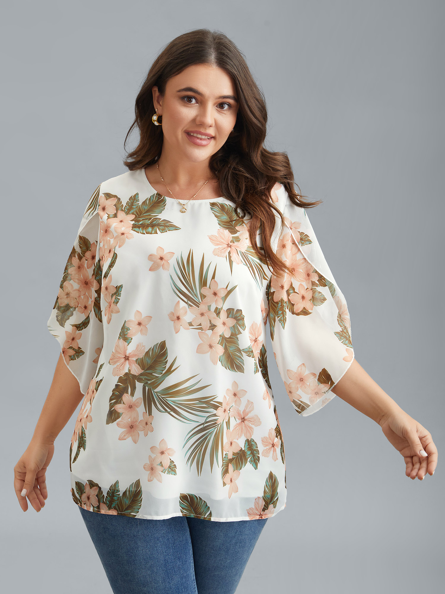 

Plus Size WhiteSmoke Petal Sleeve Floral Round Neck Shirt Women Elegant Elbow-length sleeve Round Neck Everyday Blouses BloomChic