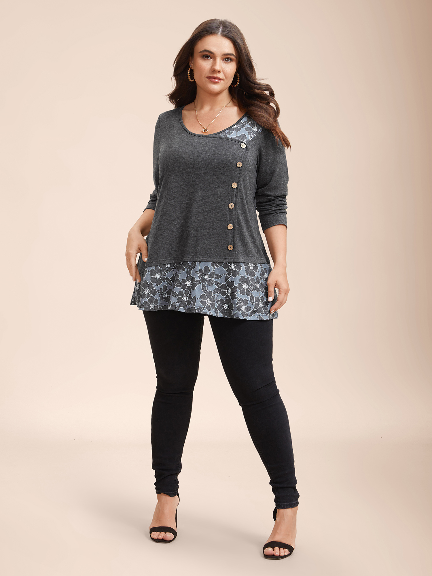 

Plus Size Printed Side-Buttons Wrap Knit Top DimGray V-neck Extra Long Sleeve Casual Jersey Tops