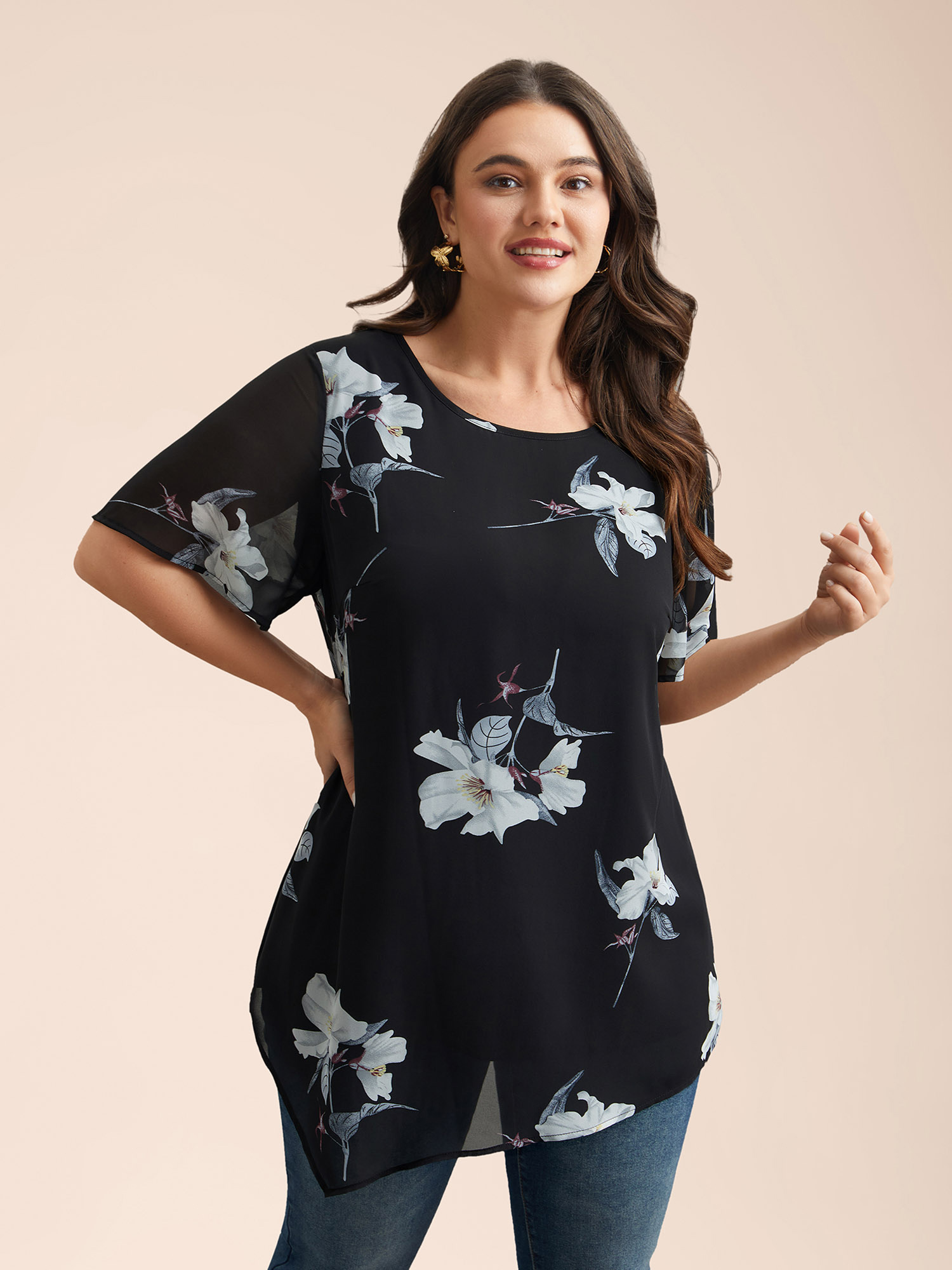 

Plus Size Black Chiffon Floral Round Neck Shirt Women Elegant Short sleeve Round Neck Everyday Blouses BloomChic