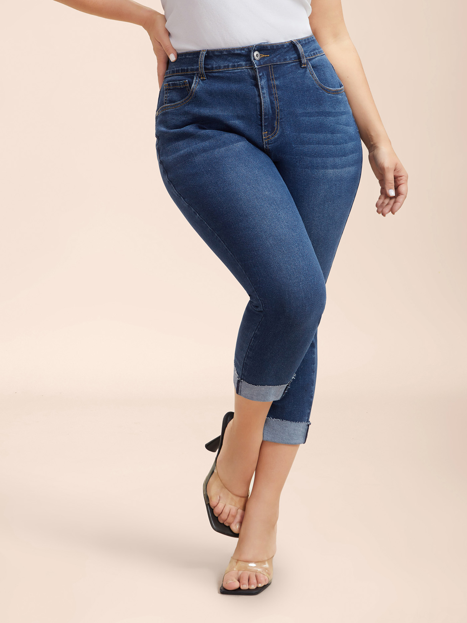 

Plus Size Whiskered Rolled Hem Slim-Fit Jeans Women Bluevintage Casual Medium stretch Slanted pocket Jeans BloomChic