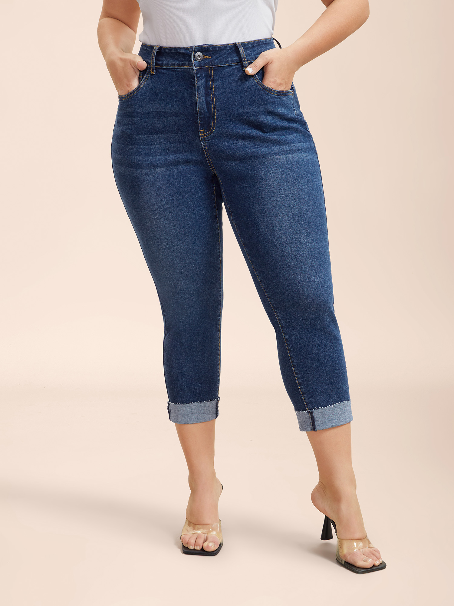 Plus Size Whiskered Rolled Hem Slim-Fit Jeans Women Bluevintage Casual Medium stretch Slanted pocket Jeans BloomChic 22/3X 