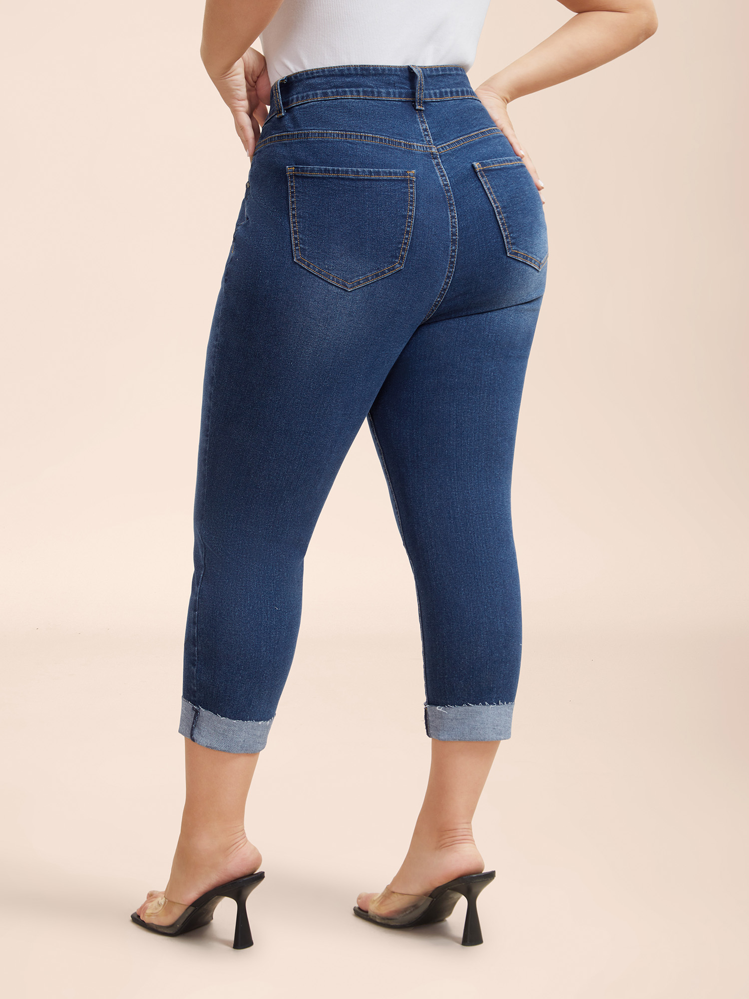 Plus Size Whiskered Rolled Hem Slim-Fit Jeans Women Bluevintage Casual Medium stretch Slanted pocket Jeans BloomChic 22/3X 