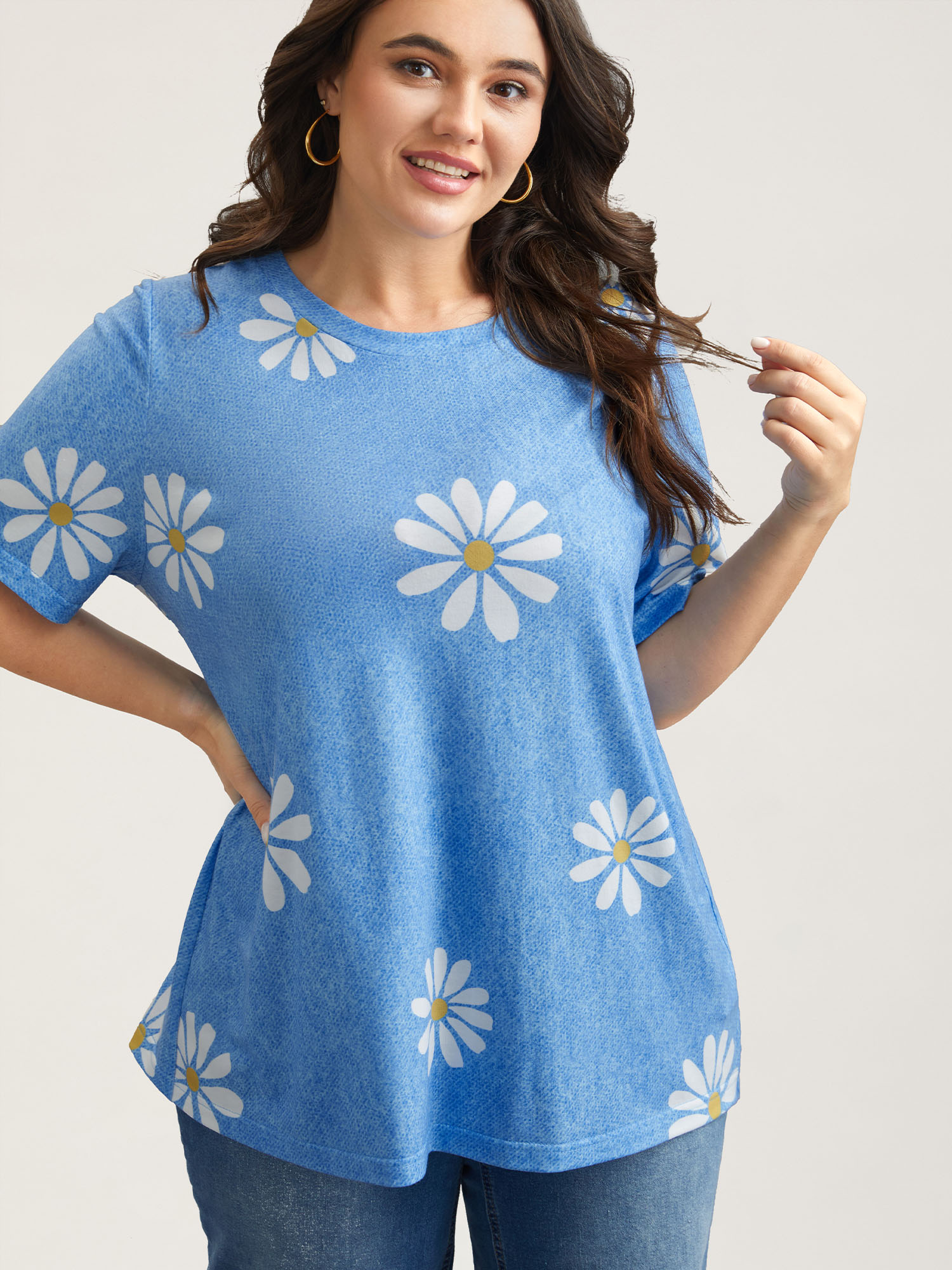 

Plus Size Stretchy Floral Print Round Neck T-shirt LightBlue Women Casual Non Natural Flowers Round Neck Everyday T-shirts BloomChic