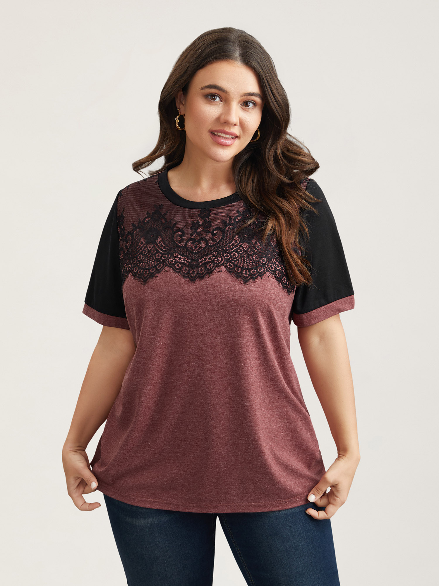 

Plus Size Stretchy Scalloped Lace Color Contrast T-Shirt Russet Women Elegant Contrast Round Neck Everyday T-shirts BloomChic