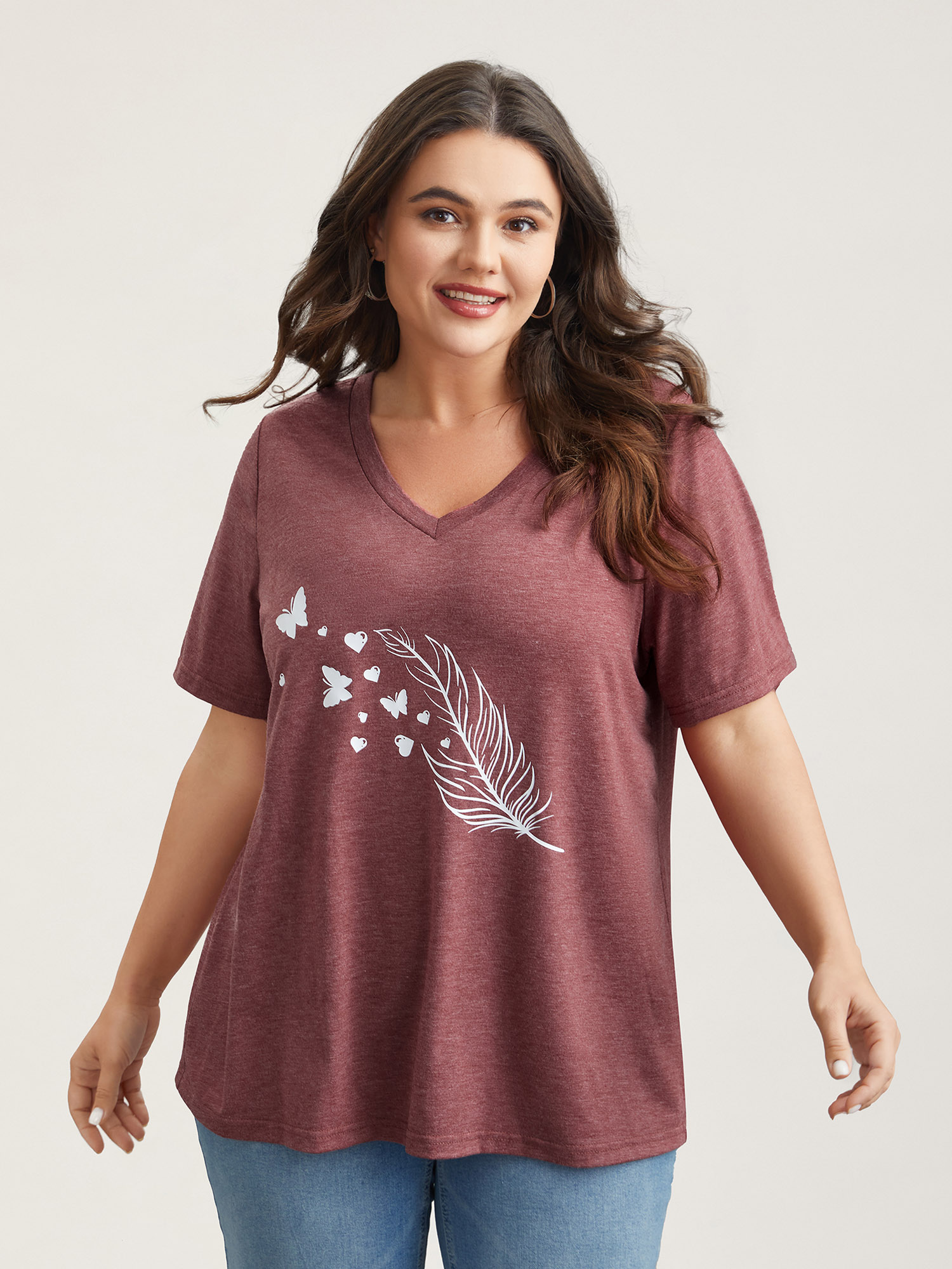 

Plus Size Feather Print V-Neck Fitted T-Shirt Scarlet Women Casual Non Butterfly V-neck Everyday T-shirts BloomChic