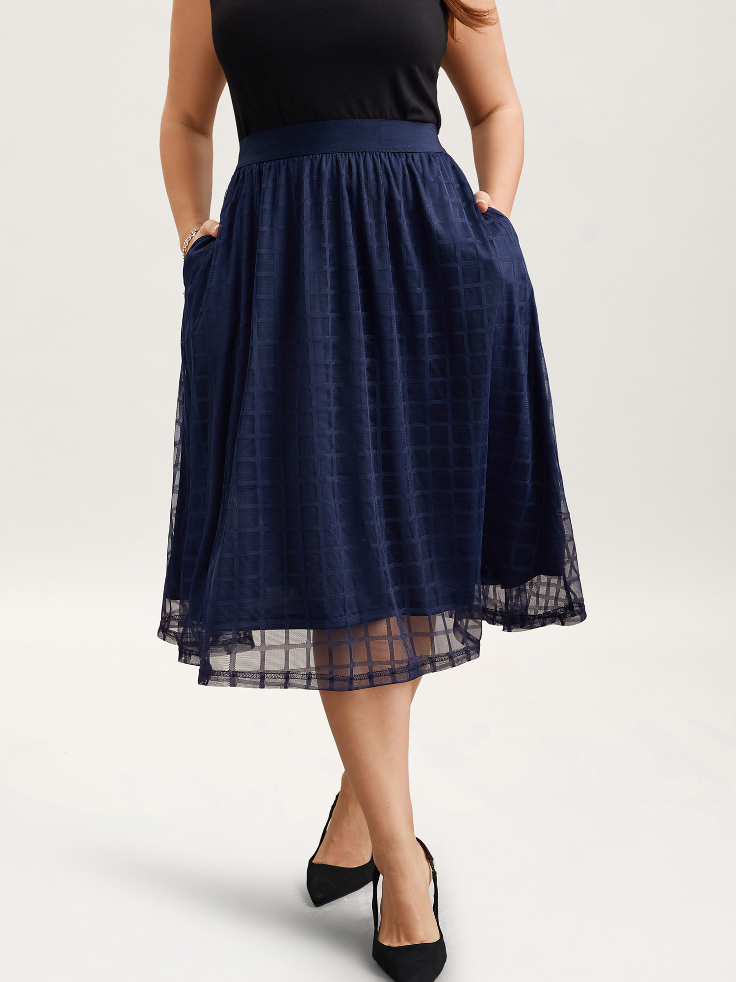 

Plus Size Plaid Pattern Pleated Line Midi Skirt Women Indigo Elegant Tiered No stretch Everyday Skirts BloomChic