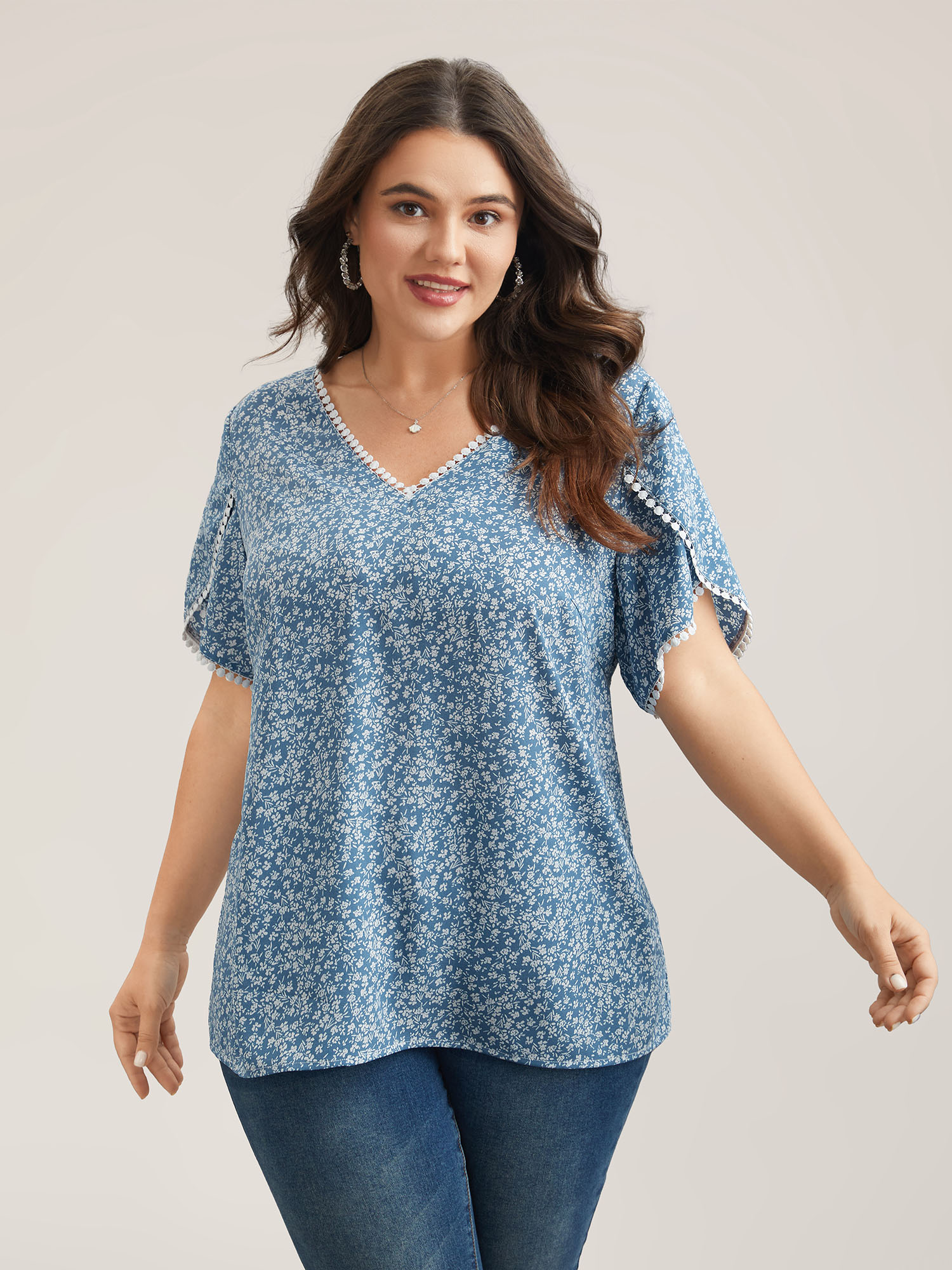 

Plus Size Stone Petal Sleeve Floral Lace Spliced Shirt Women Elegant Short sleeve V-neck Everyday Blouses BloomChic