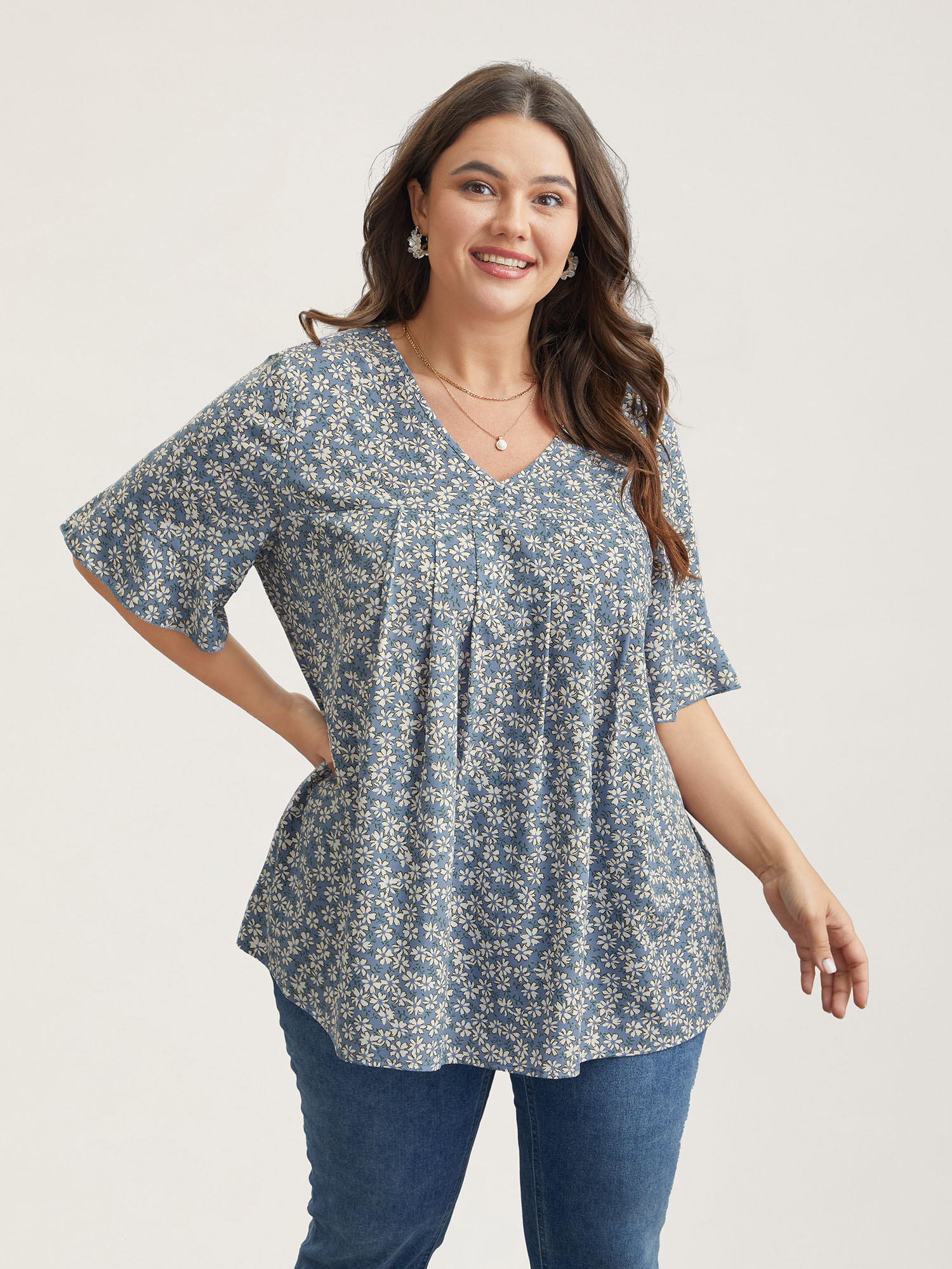 

Plus Size LightBlue Ditsy Floral Pleated Flared Sleeve Shirt Women Elegant Half Sleeve V-neck Everyday Blouses BloomChic