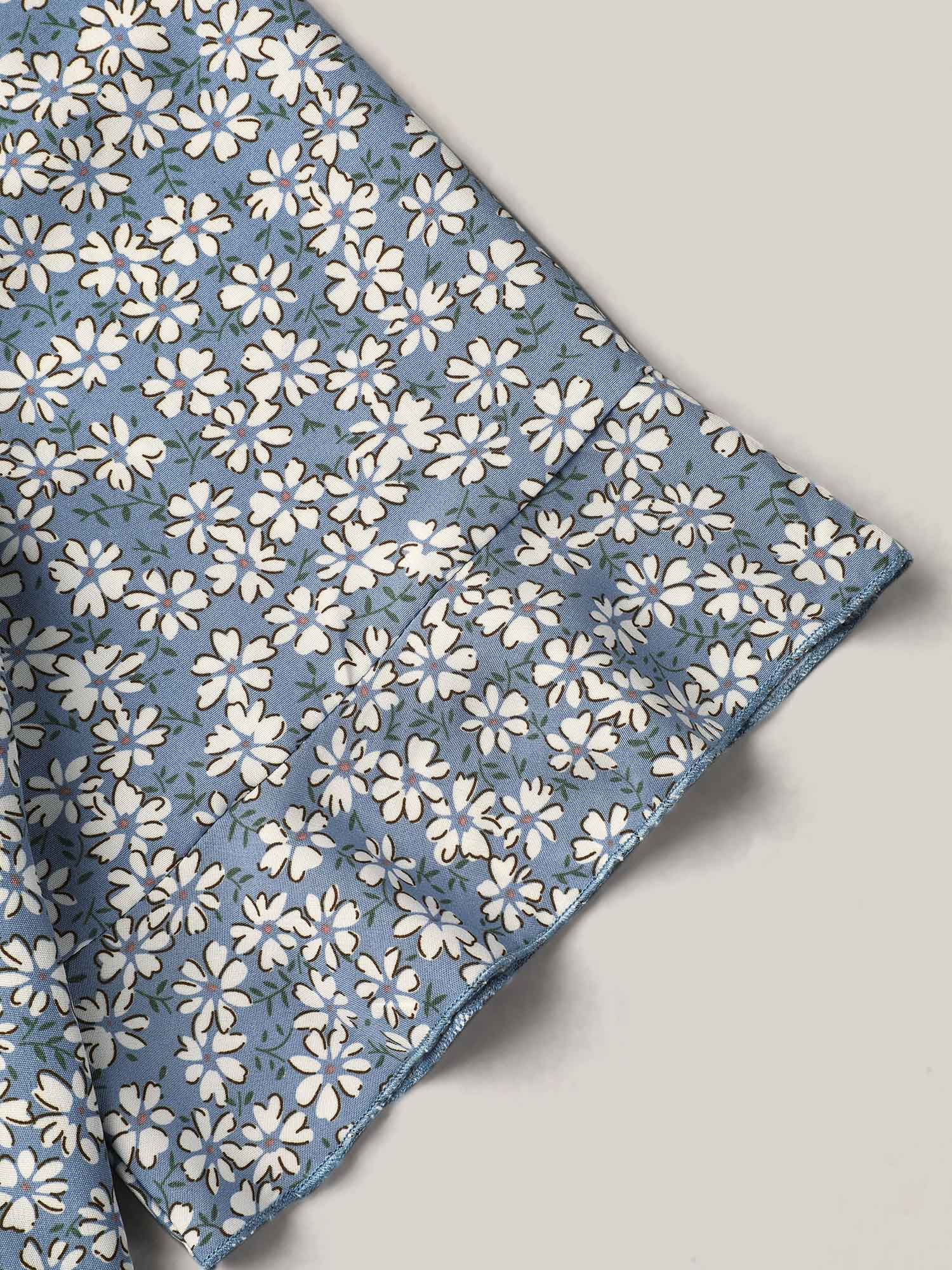 Plus Size LightBlue Ditsy Floral Pleated Flared Sleeve Shirt Women Elegant Half Sleeve V-neck Everyday Blouses BloomChic 10/M 
