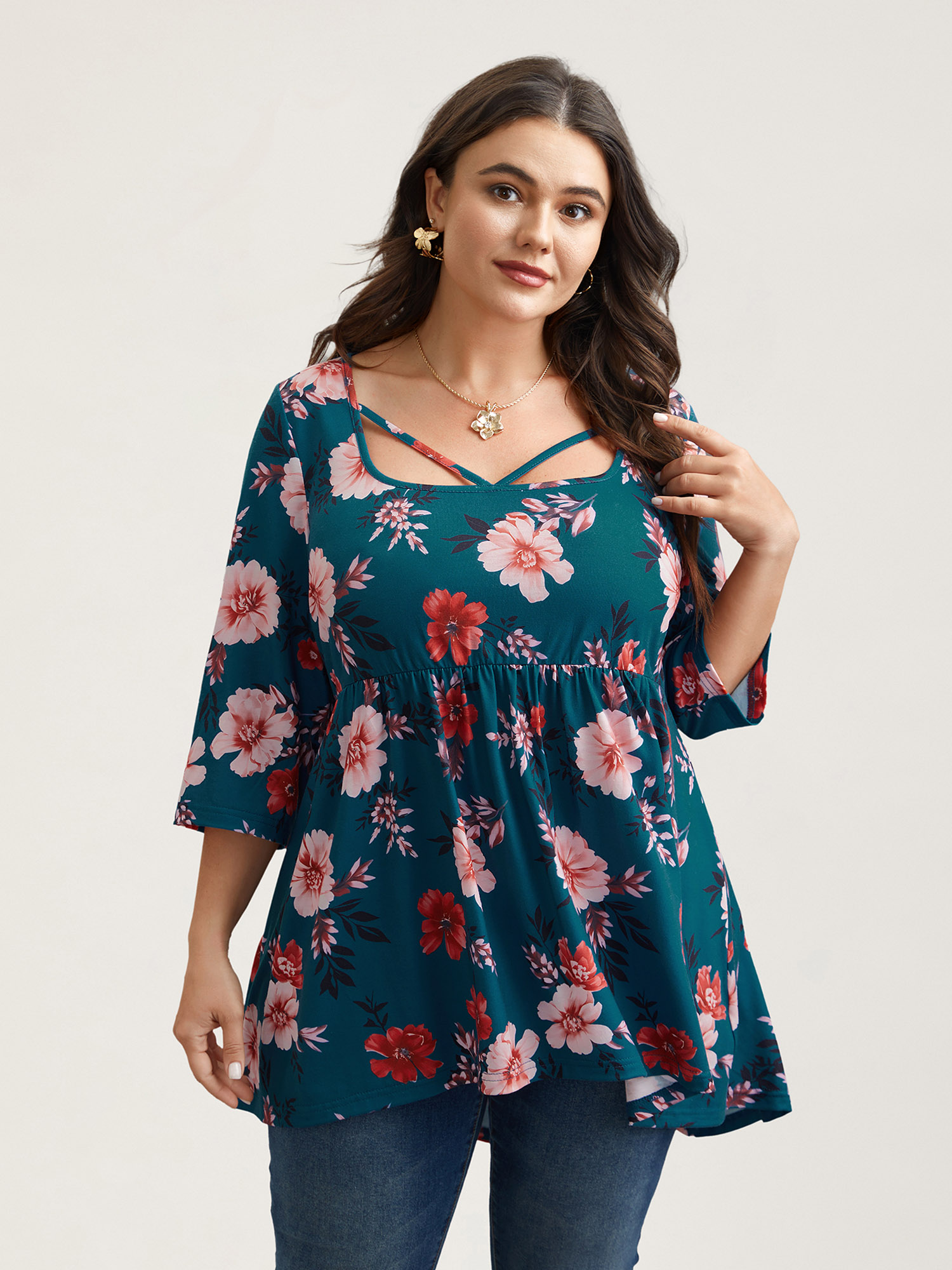 Plus Size Floral Print Neck Cut-Out Babydoll Top Multicolor Women Elegant Gathered Natural Flowers Square Neck Bodycon Everyday T-shirts BloomChic 22-24/3X 