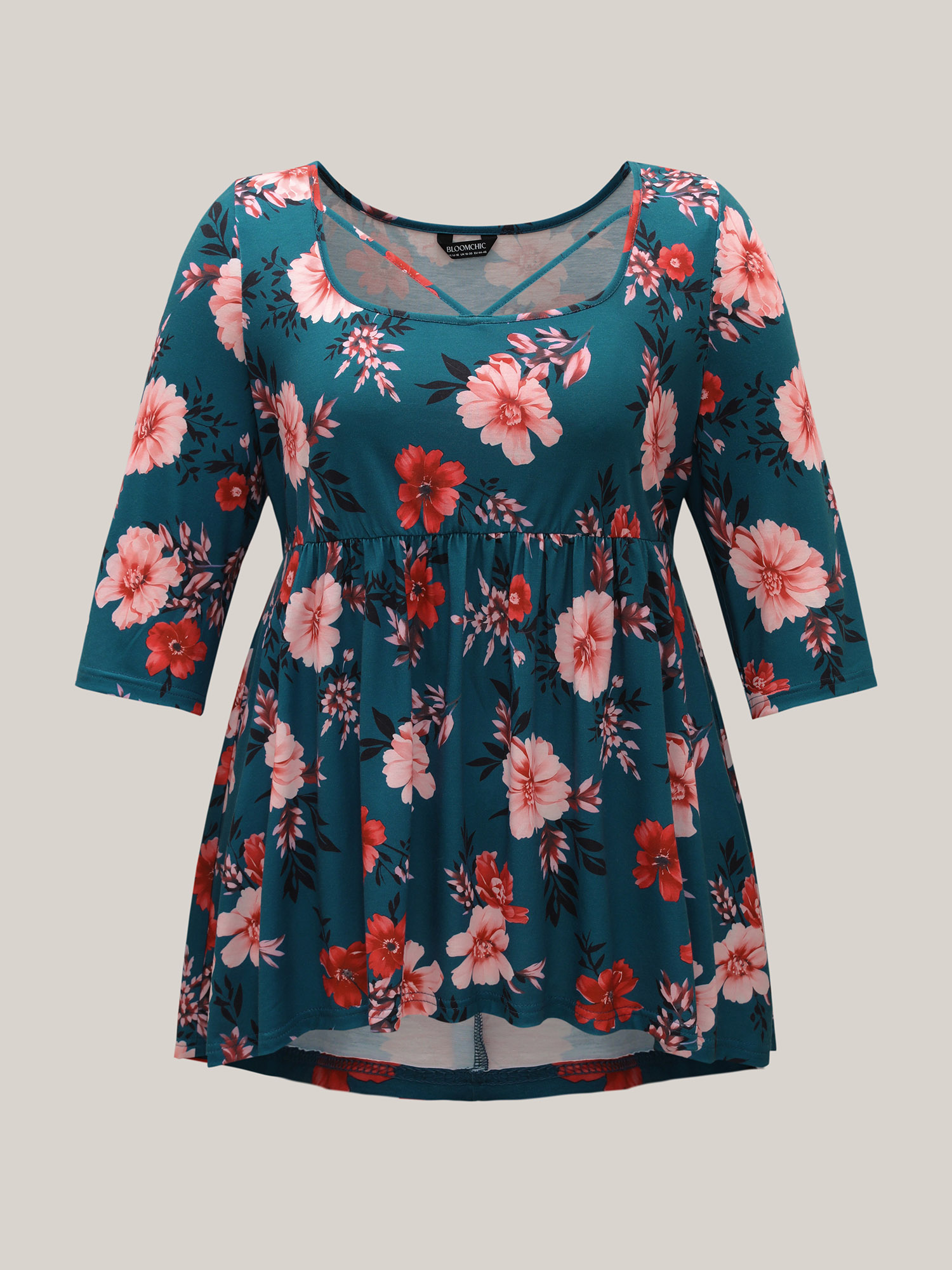 

Plus Size Floral Print Neck Cut-Out Babydoll Top Multicolor Women Elegant Gathered Natural Flowers Square Neck Bodycon Everyday T-shirts BloomChic