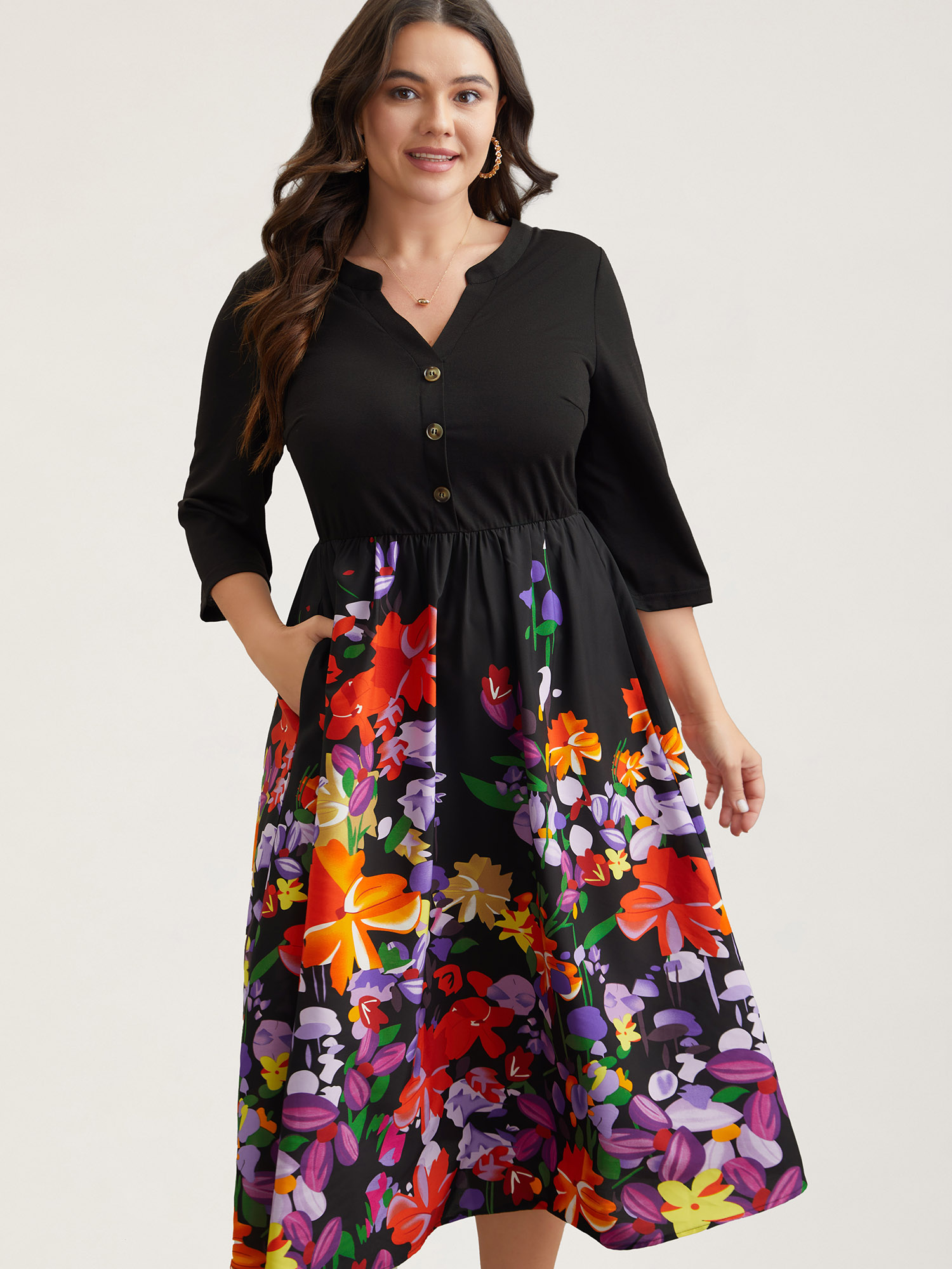 

Plus Size Brush Stroke Flowers Notched Collar Dress Black Women Casual Button V-neck Elbow-length sleeve Curvy BloomChic