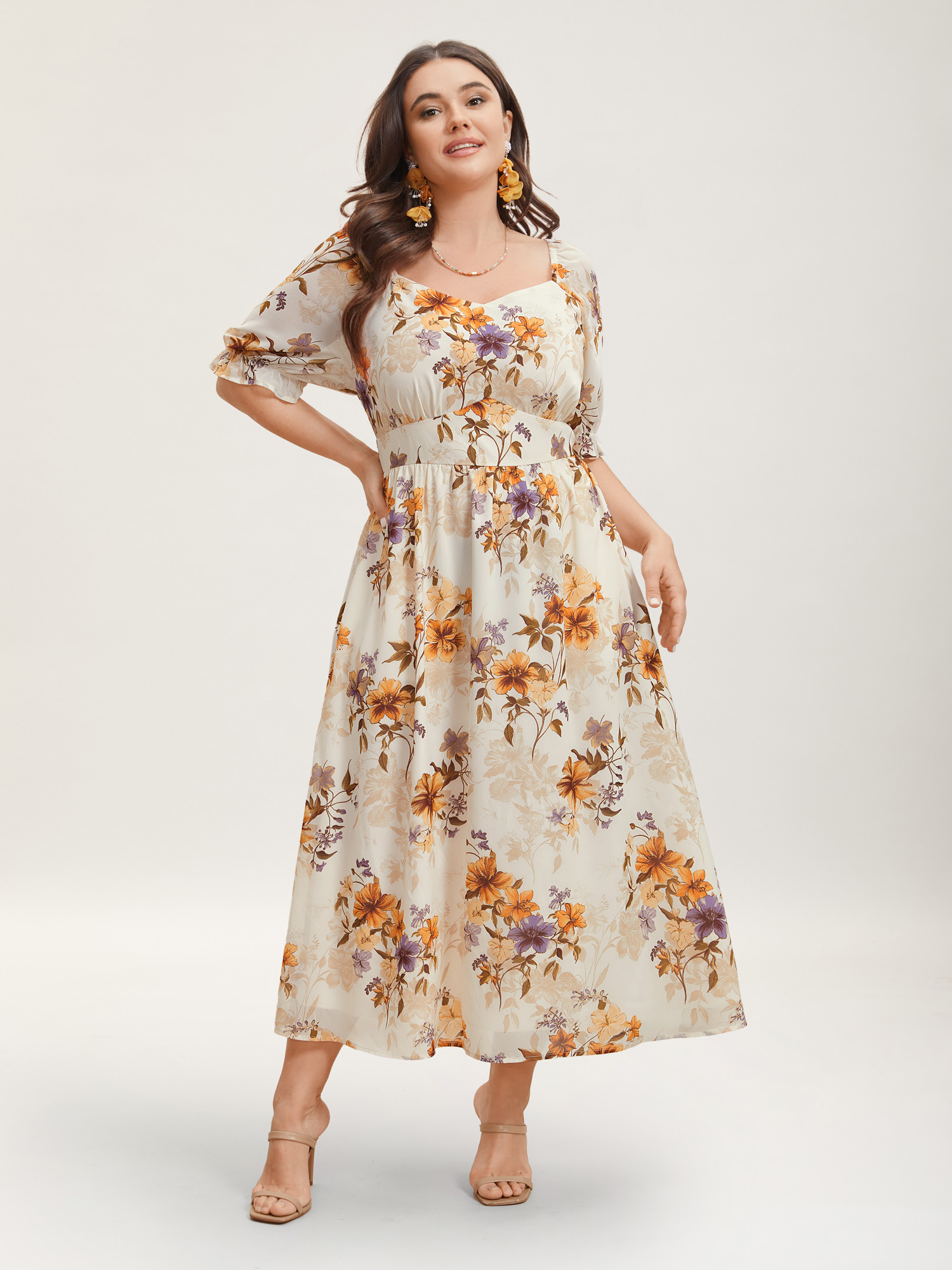 Plus Size Chiffon Floral Waist-Cinched Maxi Dress Beige Women Elegant Gathered Heart neckline Half Sleeve Curvy BloomChic 26/4X 