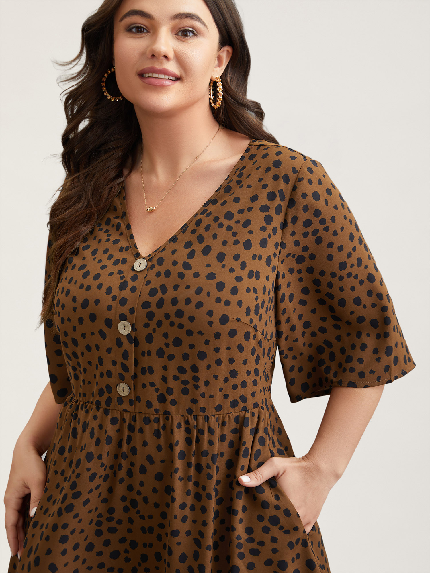 Plus Size Leopard Print Button Placket Midi Dress Browncoffeecolor Women Casual Button V-neck Half Sleeve Curvy BloomChic 18-20/2X 