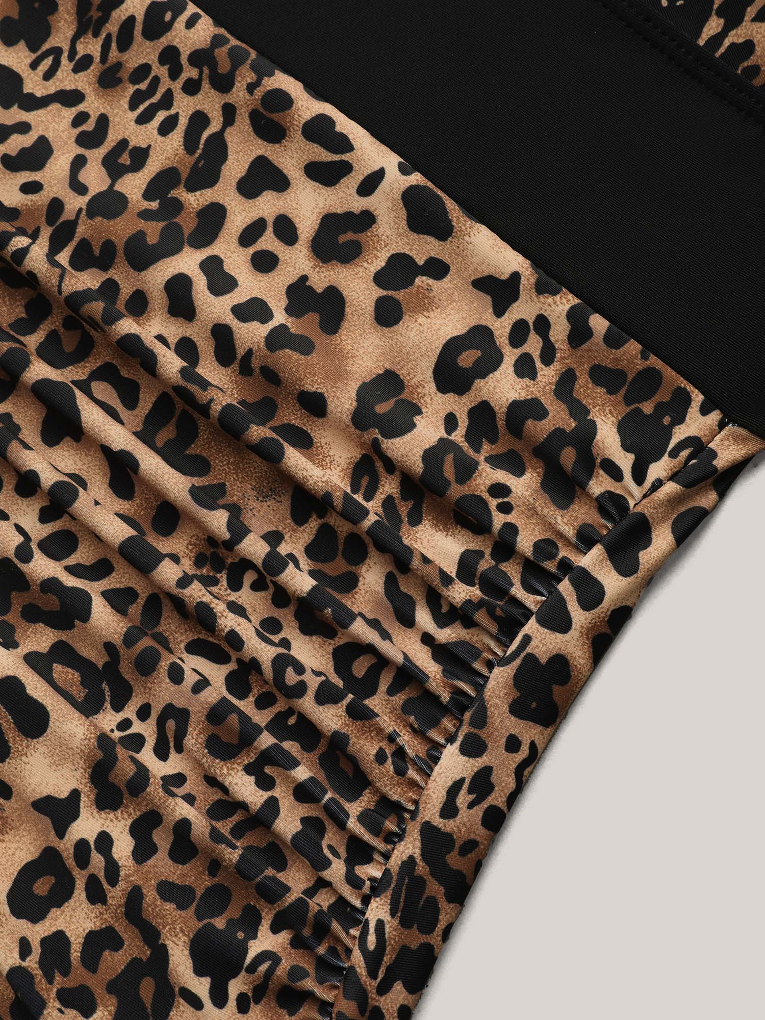 Plus Size Leopard Print Ruched One-Piece Swimsuit Women`s Swimwear Leopard Beach Curve Bathing Suits High stretch One Pieces BloomChic 22-24/3X 