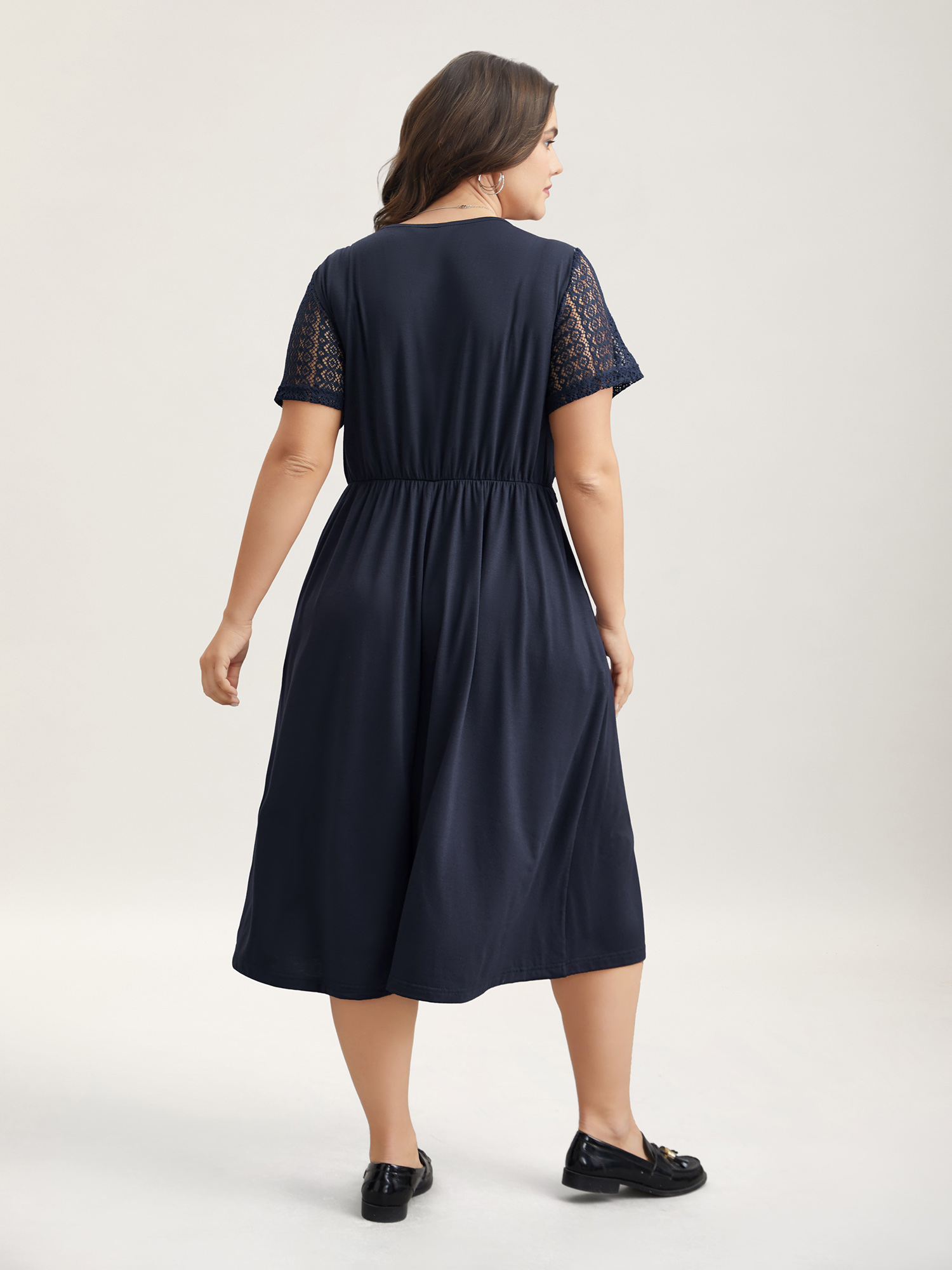 Plus Size 2-in-1 Spliced Button-Front Midi Dress DarkBlue Women Casual Woven ribbon&lace trim Round Neck Short sleeve Curvy BloomChic 14-16/1X 