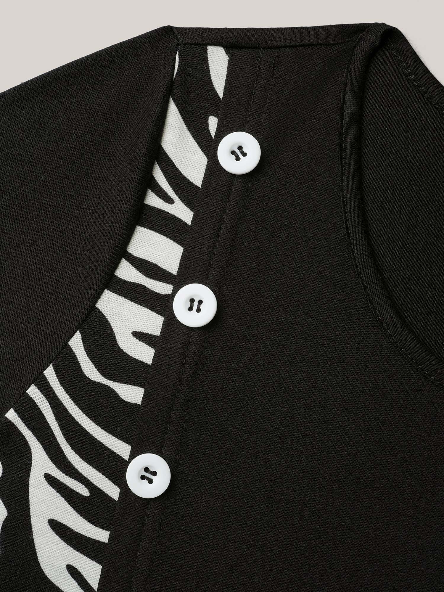 Plus Size Zebra Print Panel Round Neck T-Shirt Black Women Casual Contrast Round Neck Loose Everyday T-shirts BloomChic 22-24/3X 