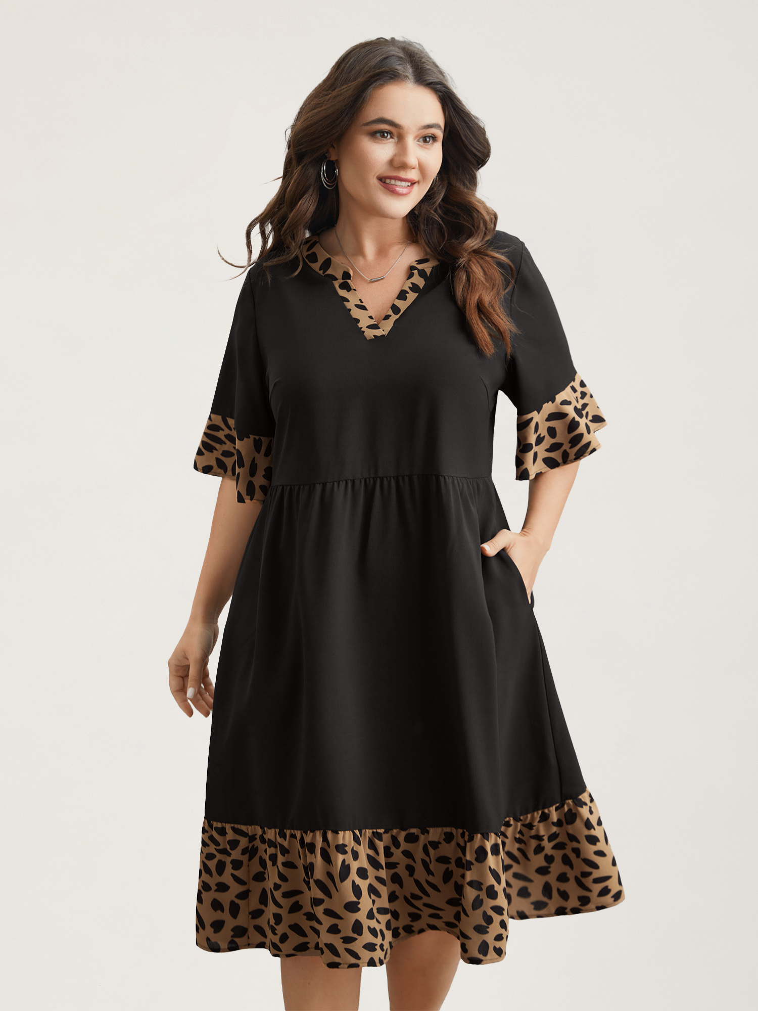 

Plus Size Leopard Print Spliced Tiered Midi Dress Black Women Casual Patchwork Flat collar Half Sleeve Curvy BloomChic