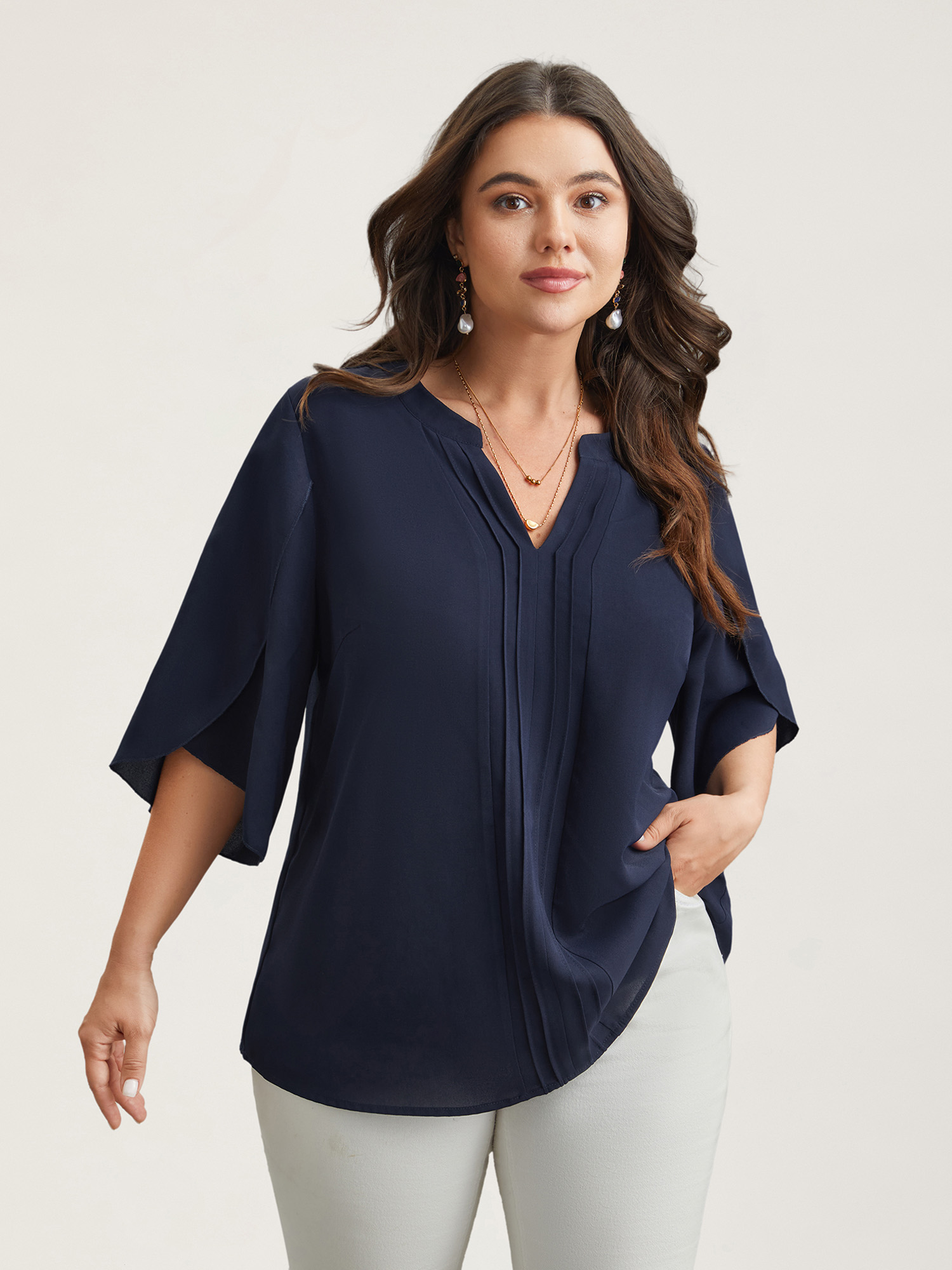 Plus Size Indigo Petal Sleeve Toothpick Pleats Shirt Women At the Office Elbow-length sleeve Notched collar Work Blouses BloomChic 12/L 