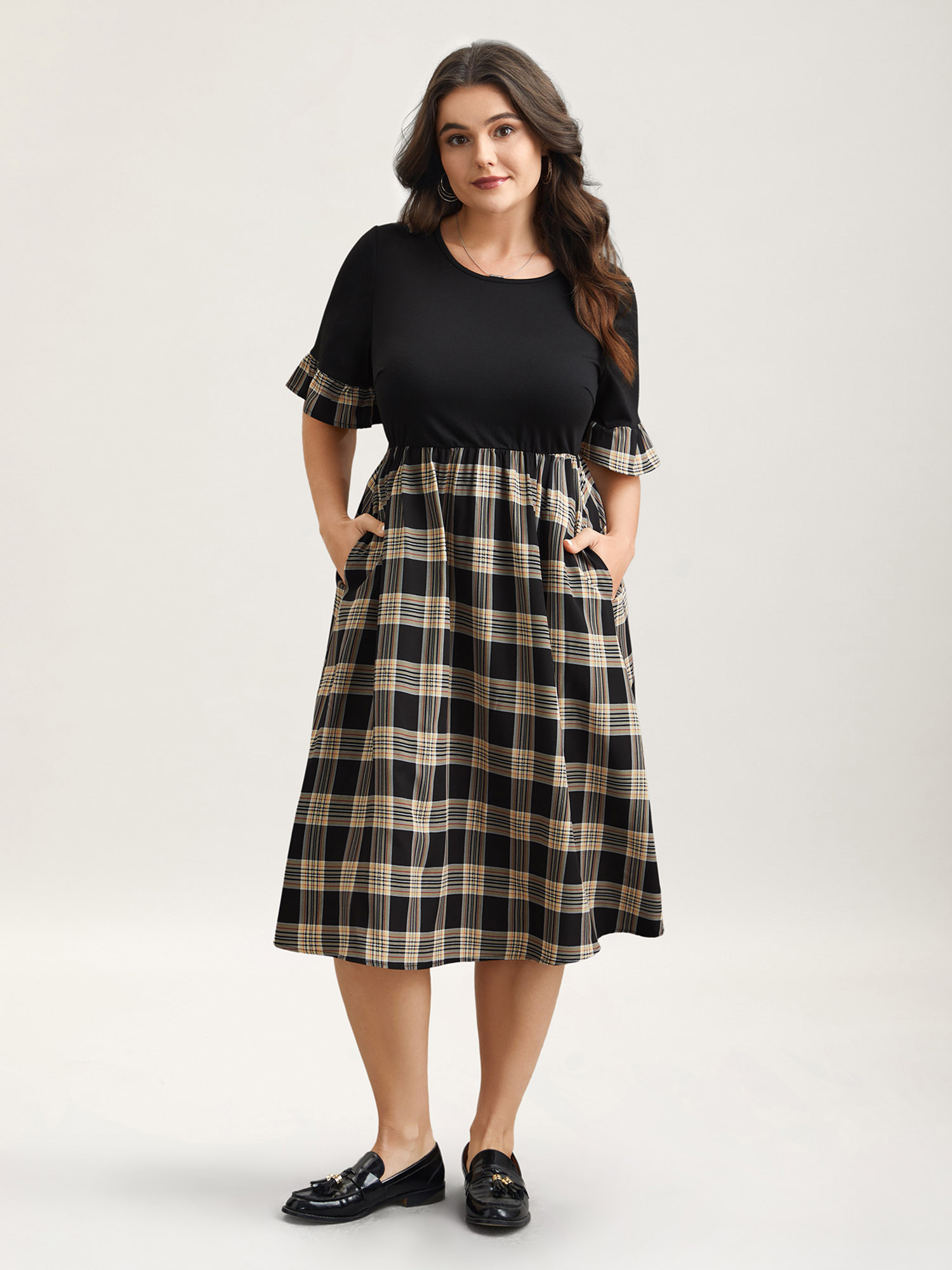 Plus Size Plaid Color Block Flared Sleeve Midi Dress Black Women Casual Patchwork Round Neck Half Sleeve Curvy BloomChic 10/M 